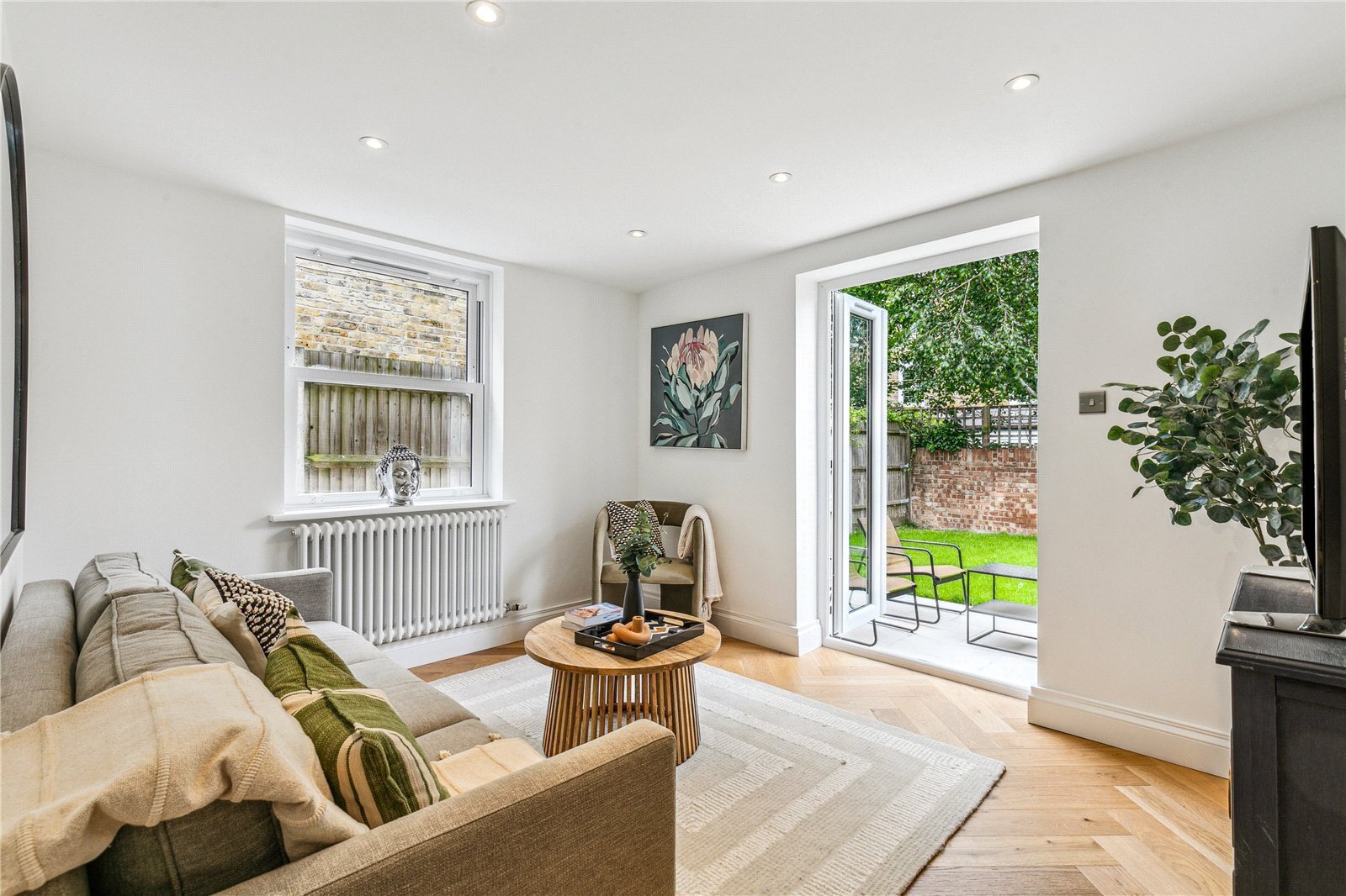 2 bedroom Maisonette Sold