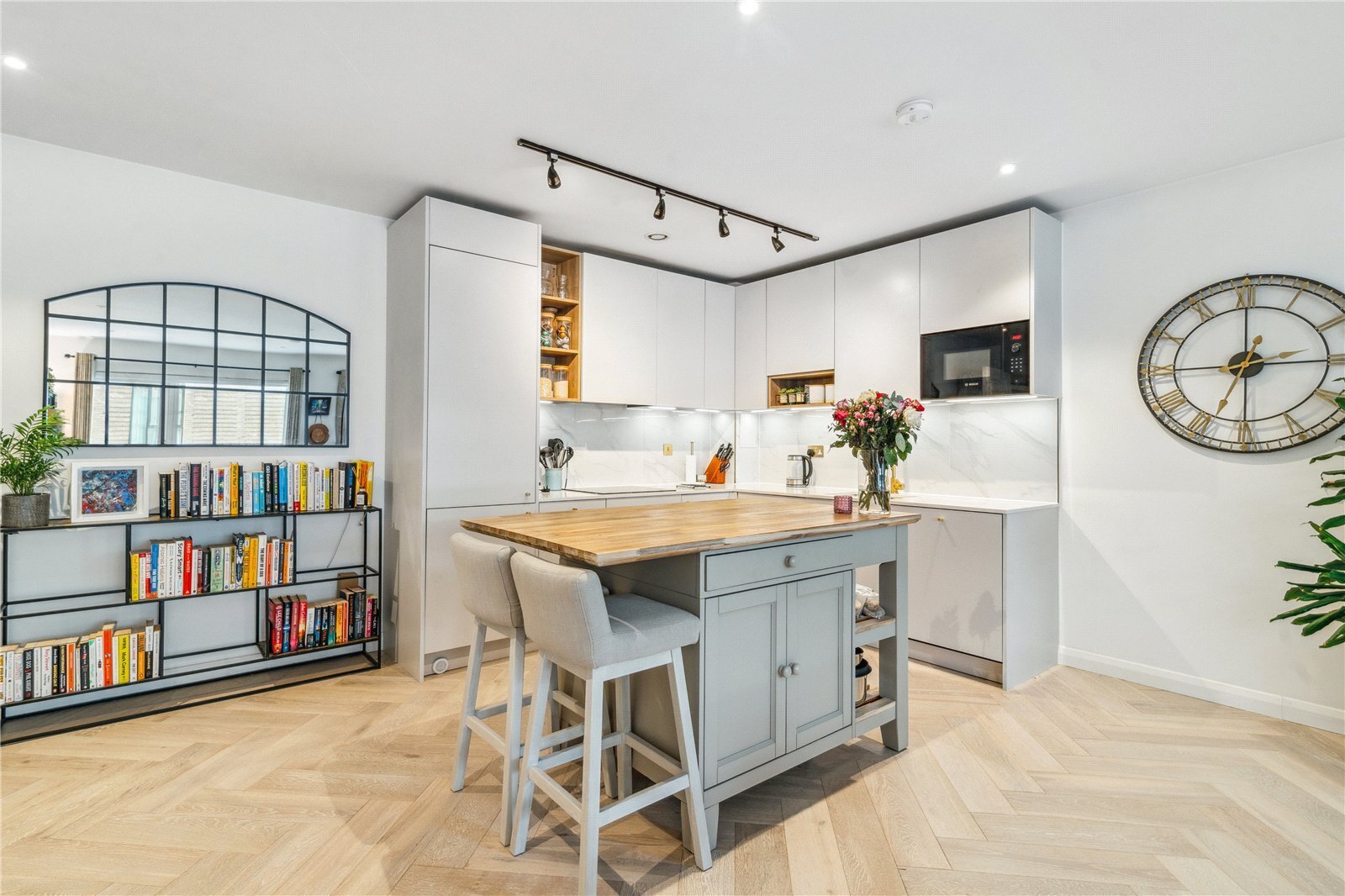 1 bedroom Flat Sold
