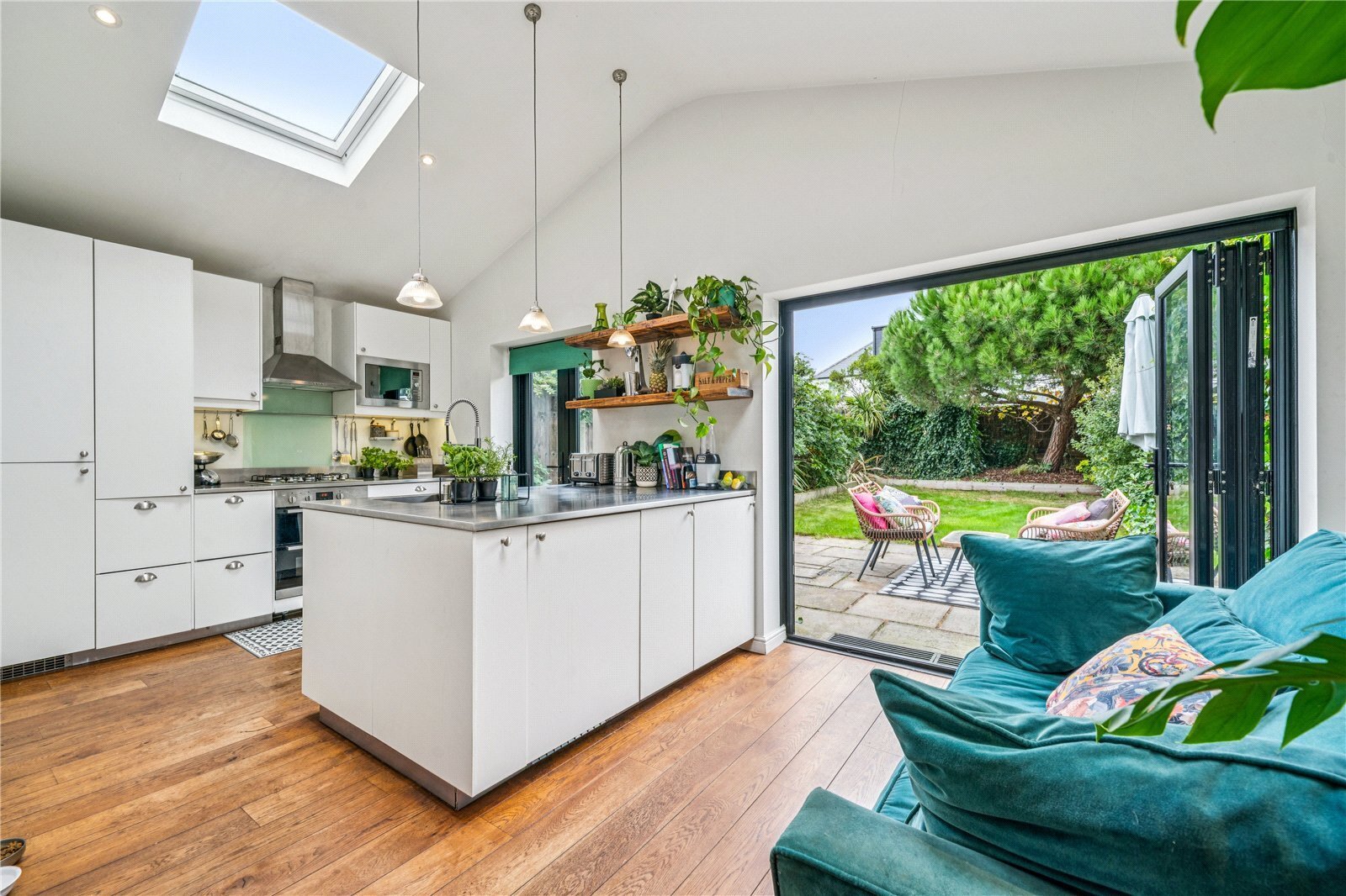 3 bedroom Flat Sold