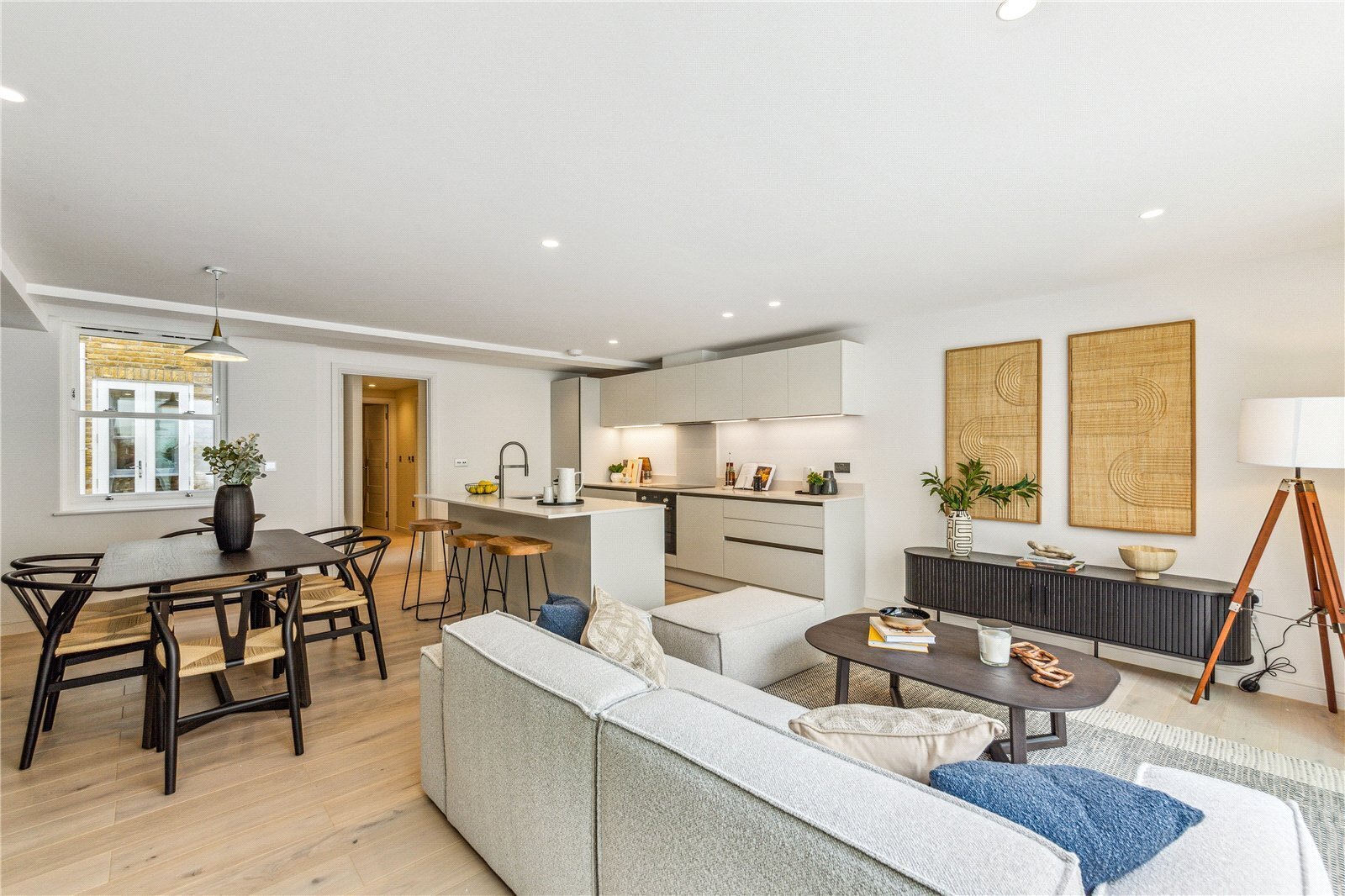 2 bedroom Flat Sold