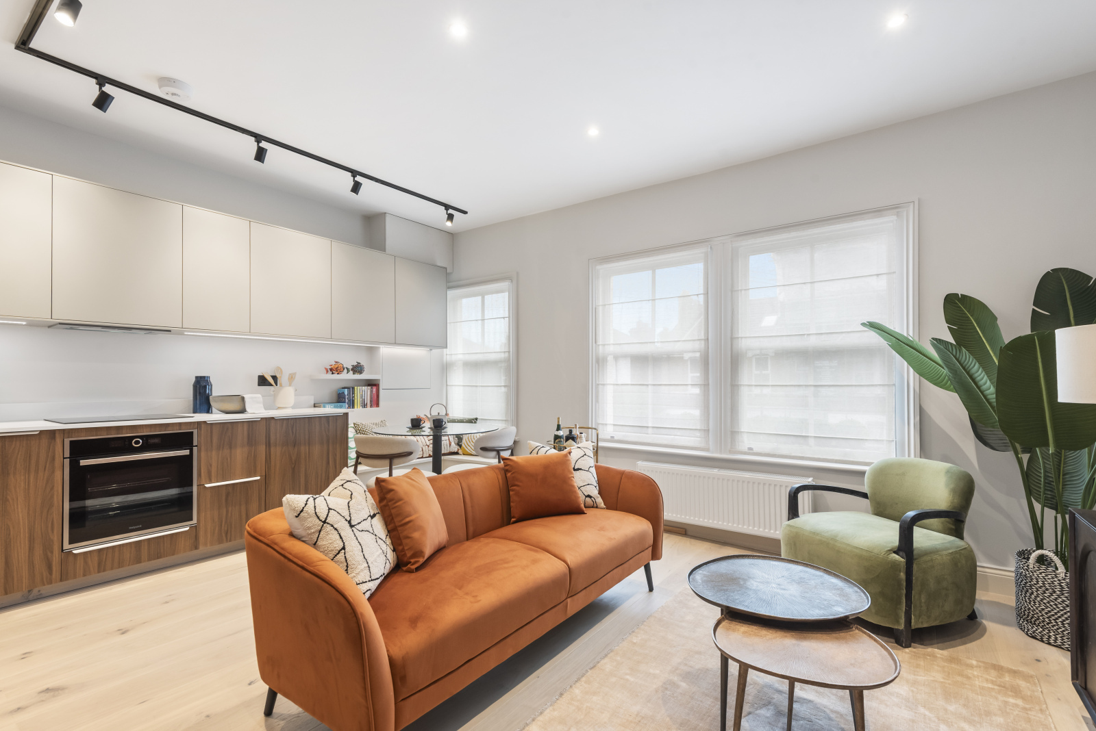 2 bedroom Flat Under Offer