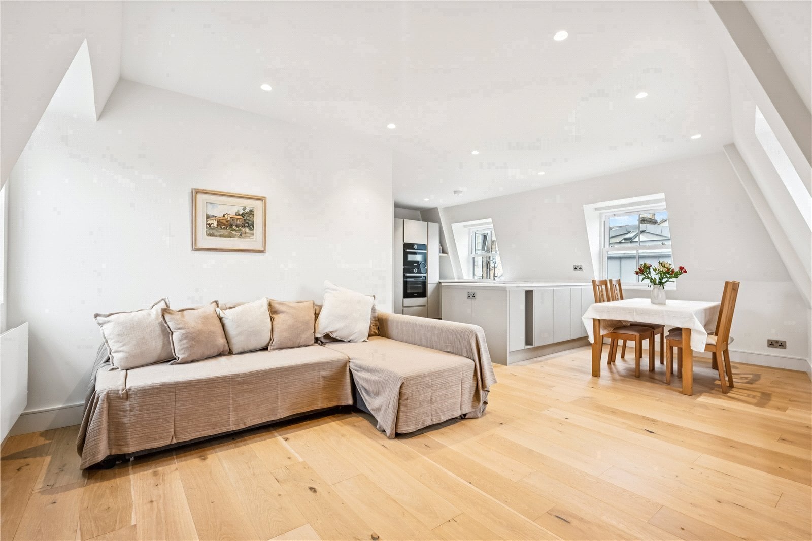 2 bedroom Flat Sold