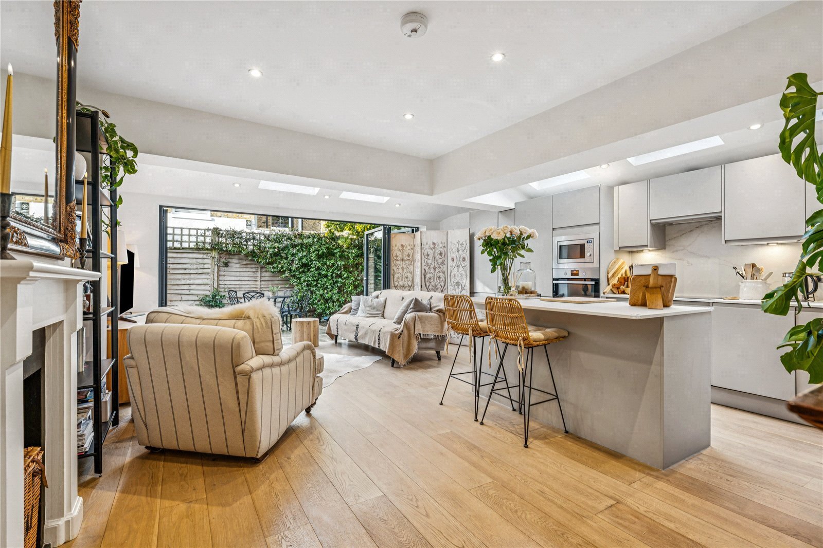 2 bedroom Flat Sold