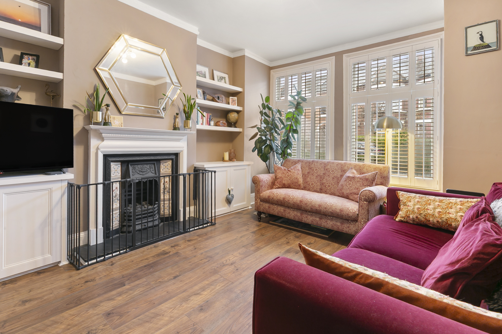 2 bedroom Flat Under Offer