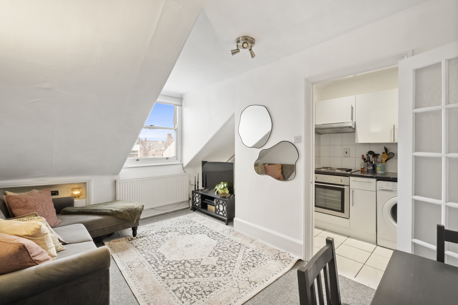 1 bedroom Flat Under Offer