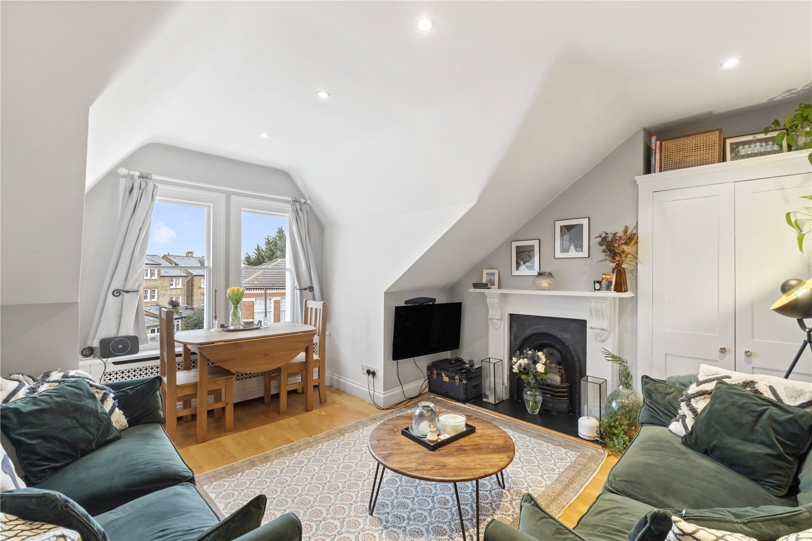 2 bedroom Flat Under Offer