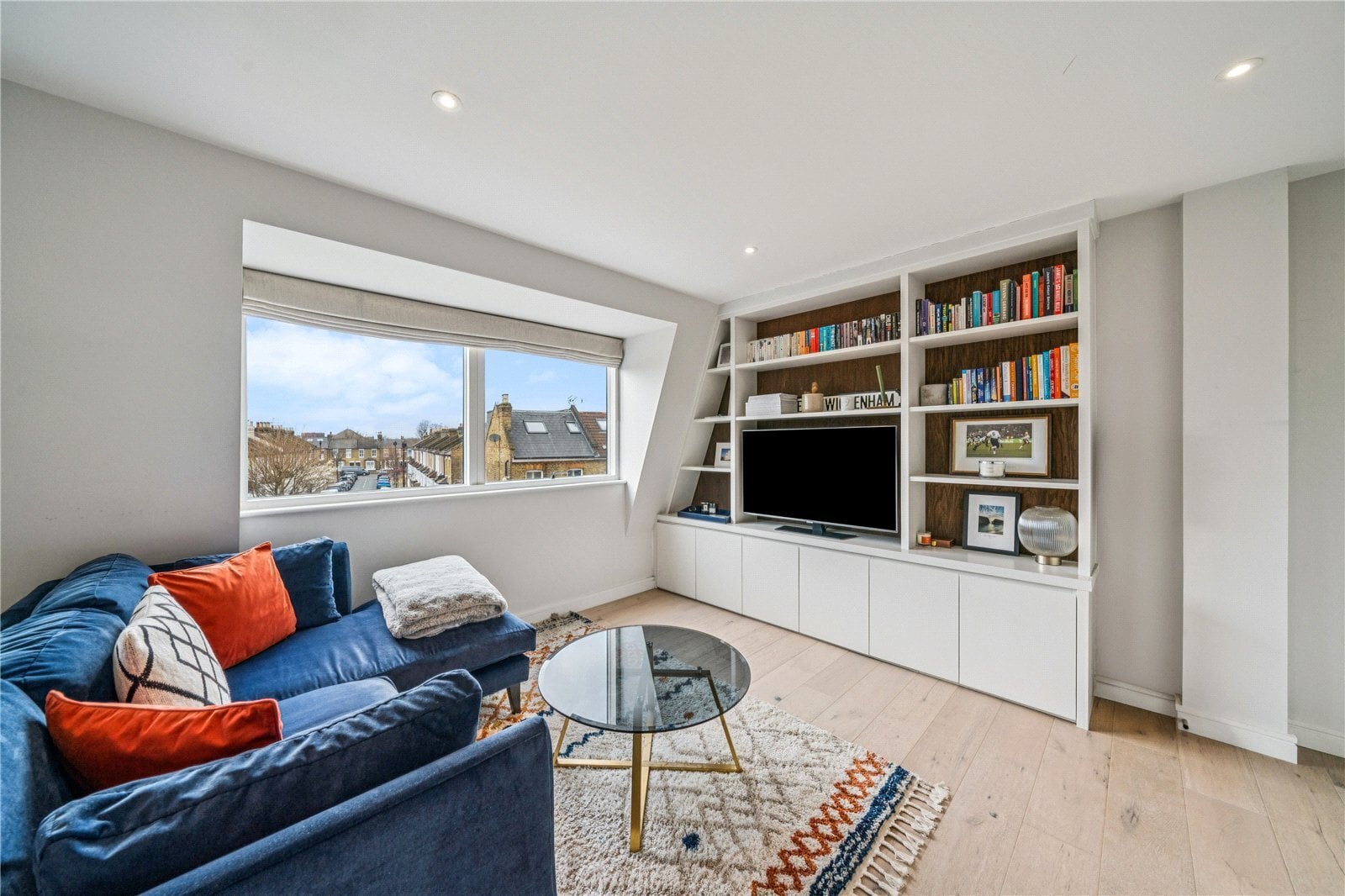 1 bedroom Flat For Sale