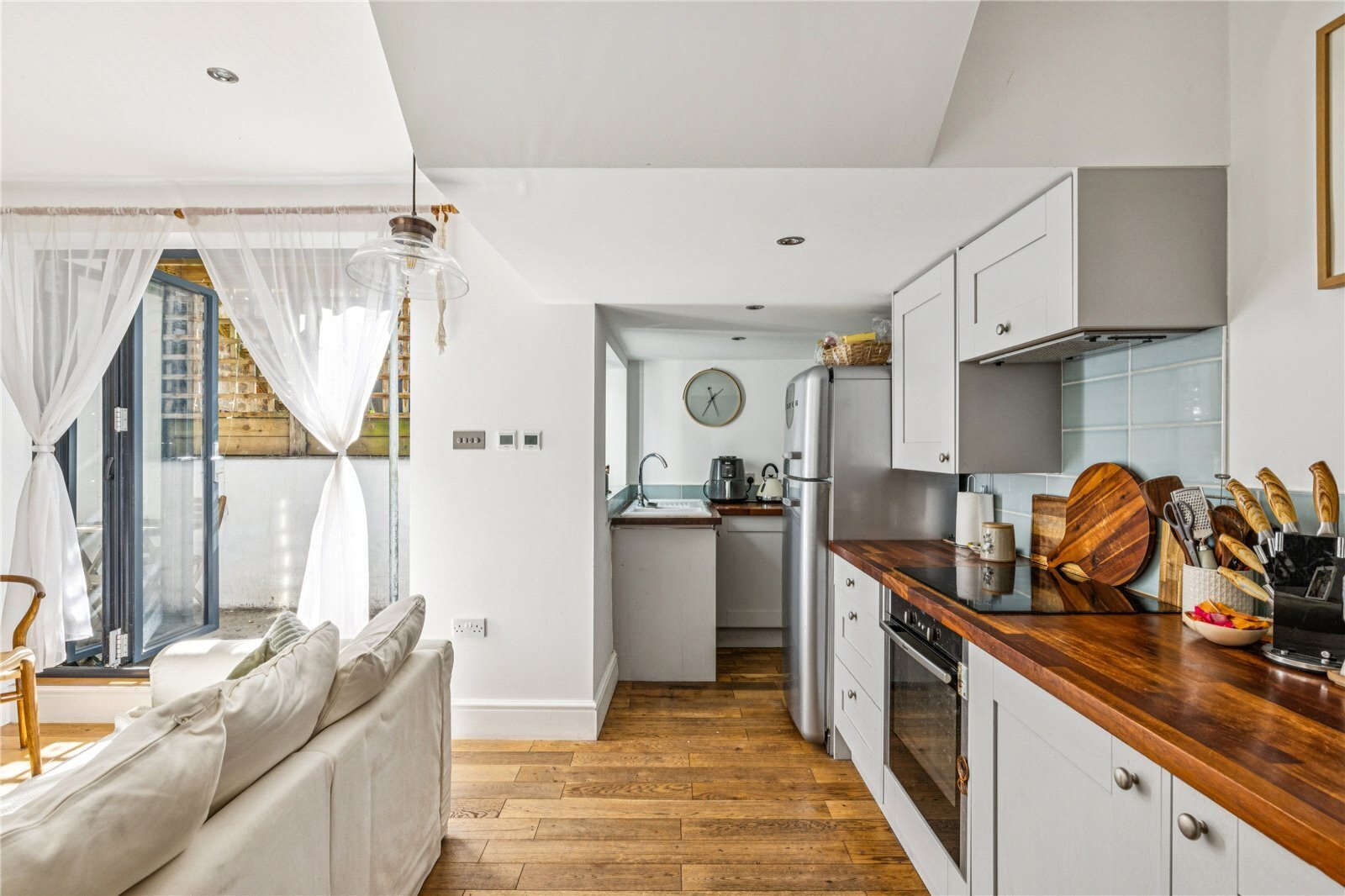 1 bedroom Flat For Sale