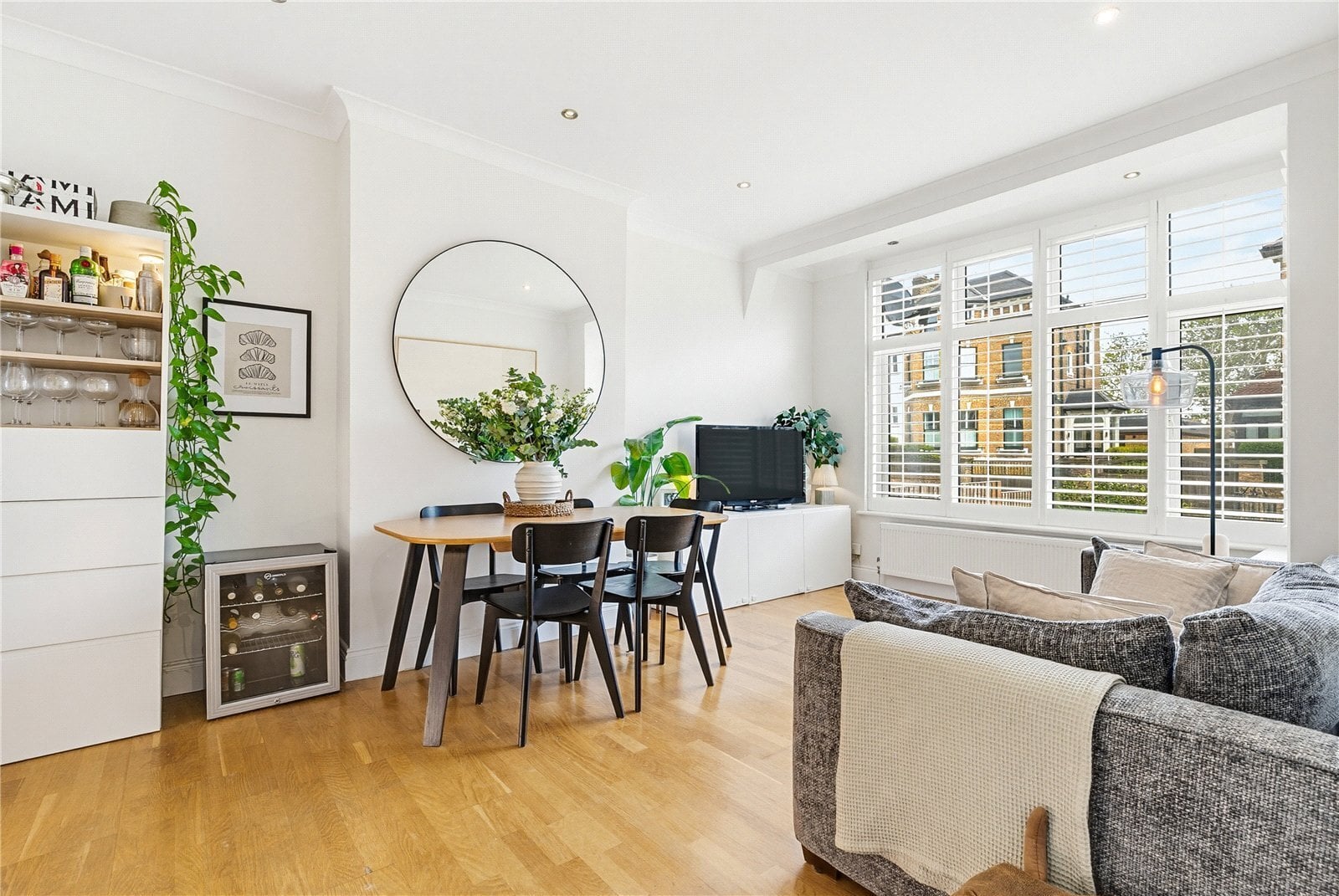2 bedroom Flat Under Offer
