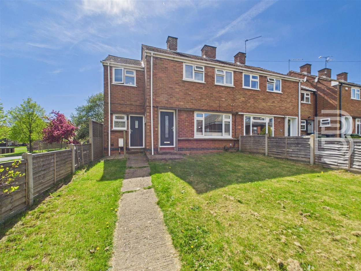 3 bedroom Terraced House Under Offer