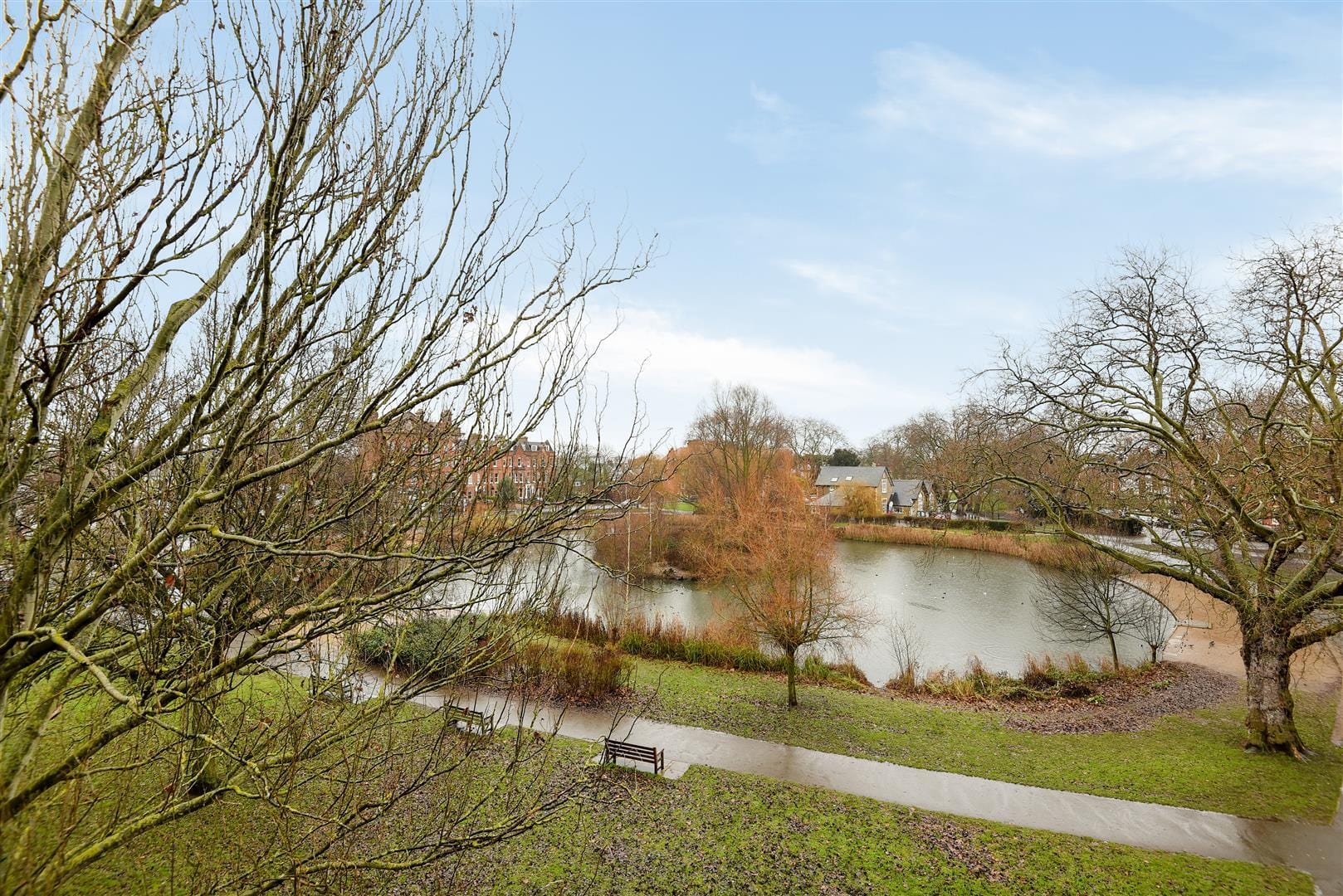 4 bedroom Terraced House Let