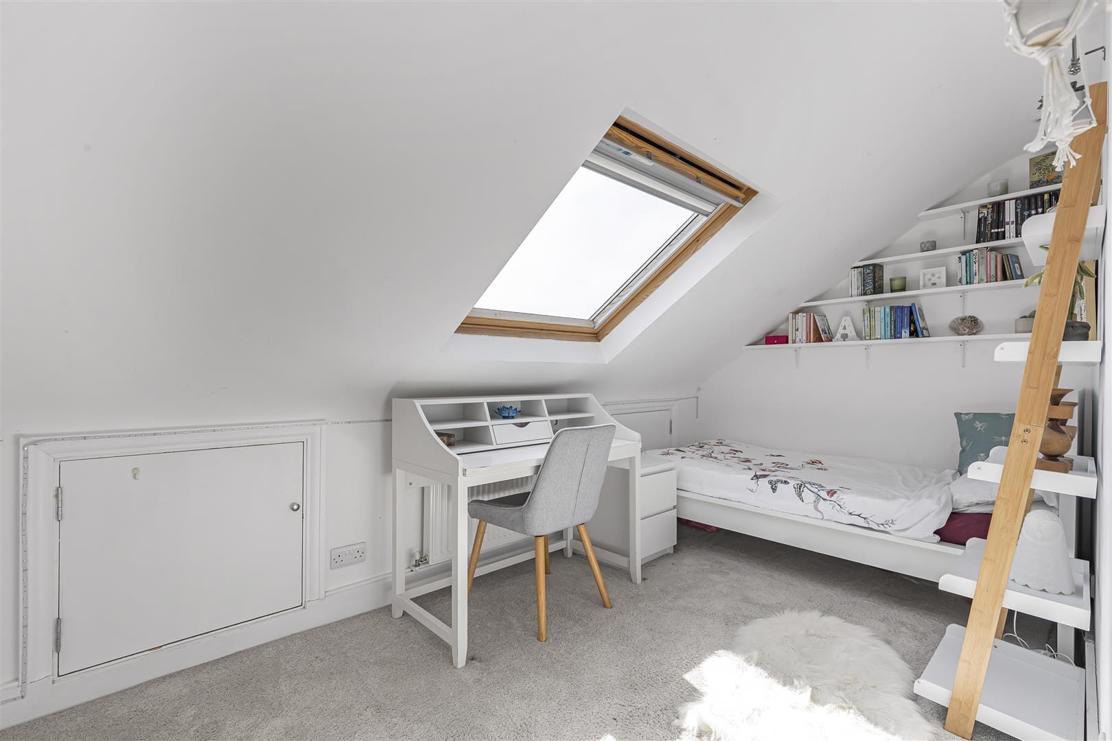 5 bedroom Terraced House For Sale