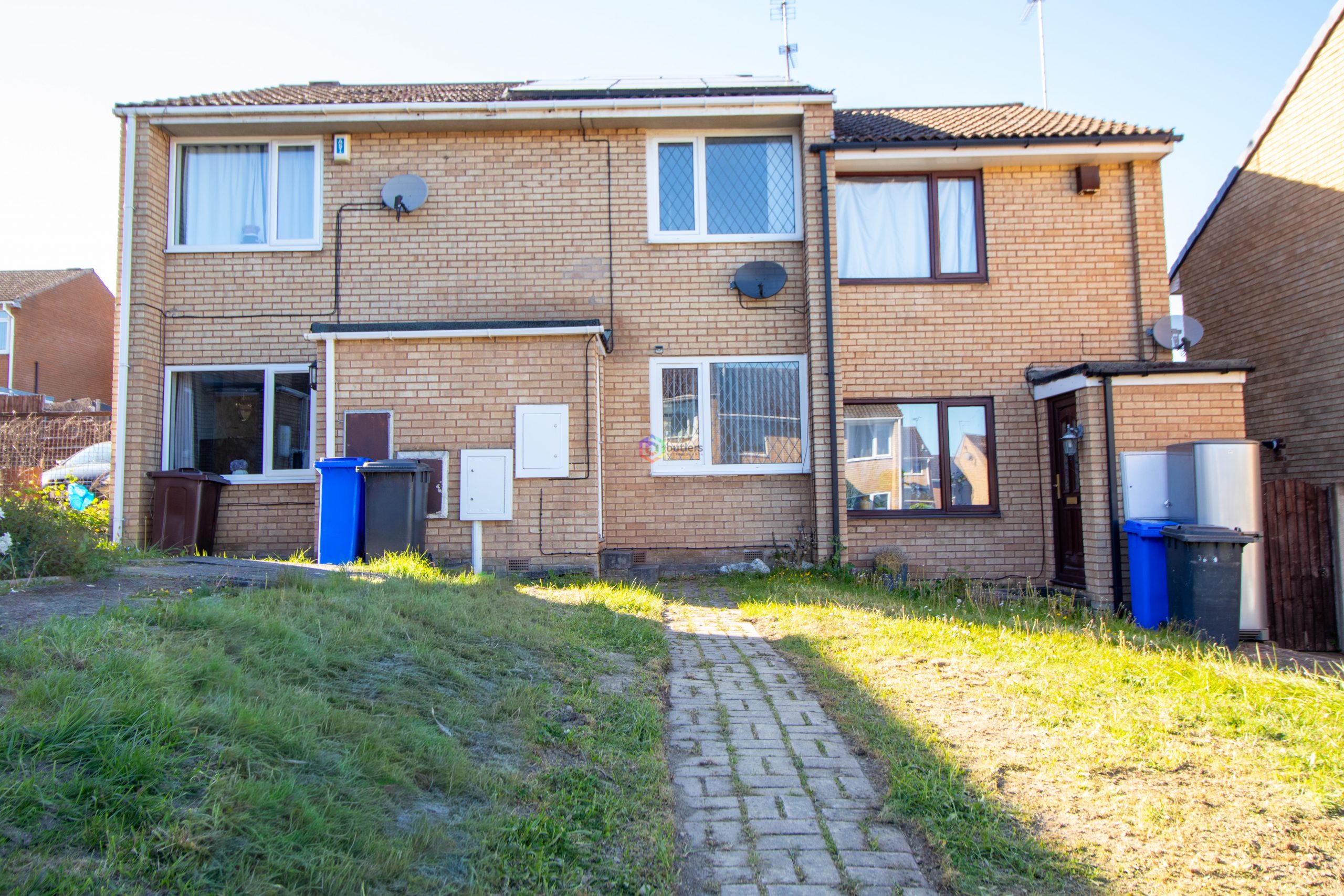 2 bedroom Terraced House Under Offer