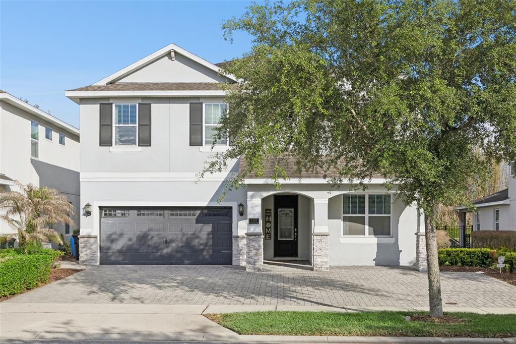 8 bedroom Detached house For Sale