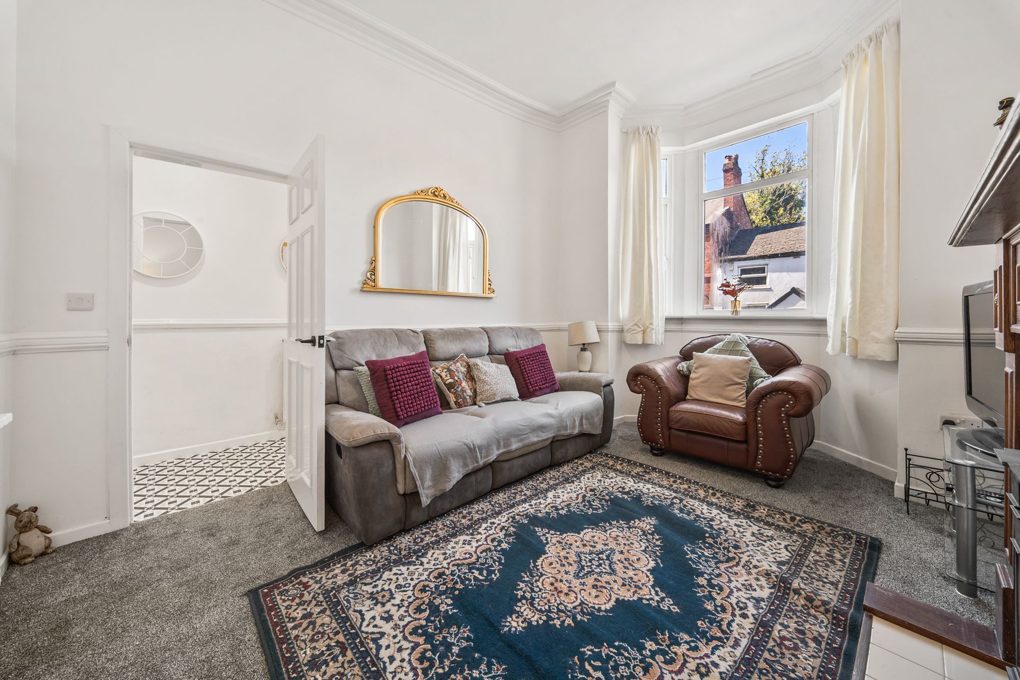3 bedroom End of terrace house Under Offer