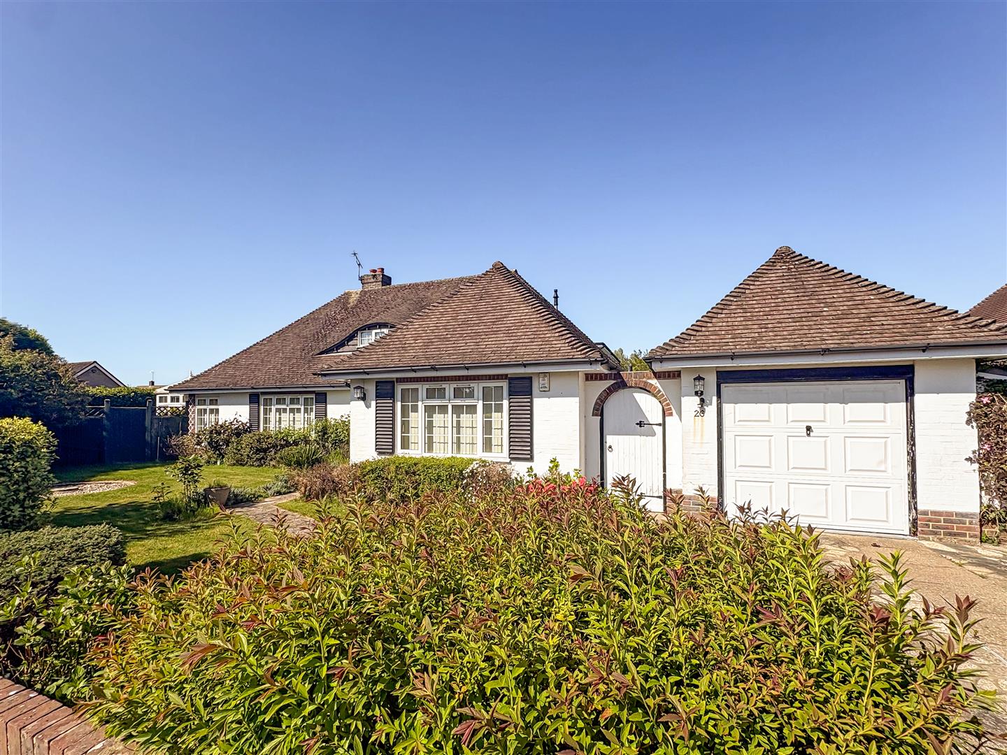 3 bedroom Detached bungalow For Sale