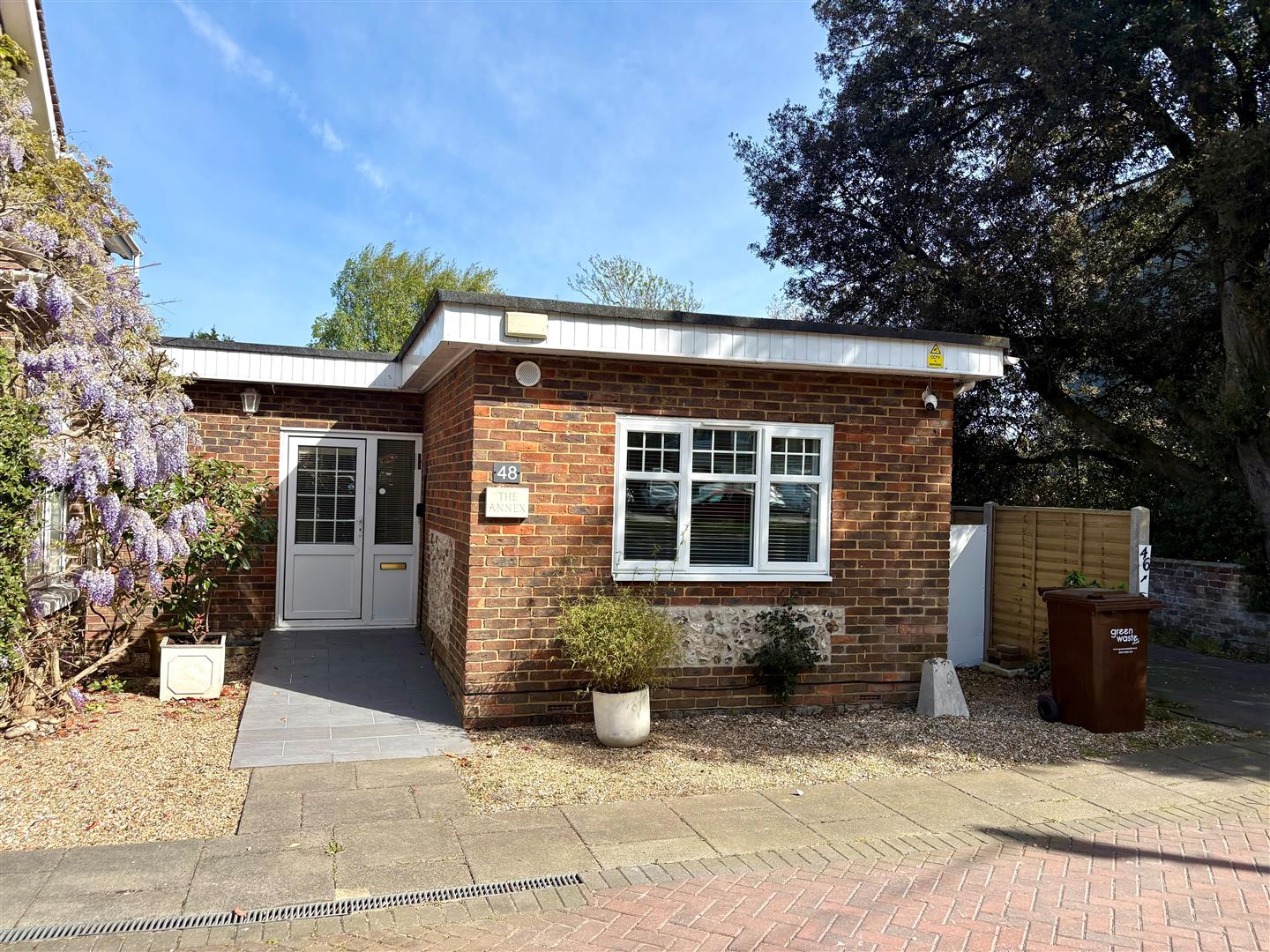 Commercial Property To Let