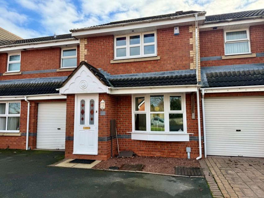 3 bedroom Terraced House Under Offer