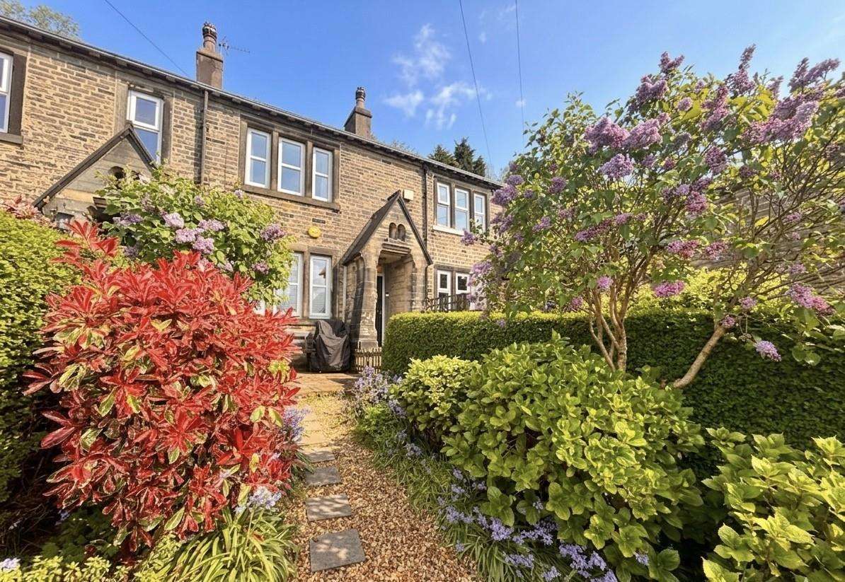 1 bedroom Cottage Under Offer