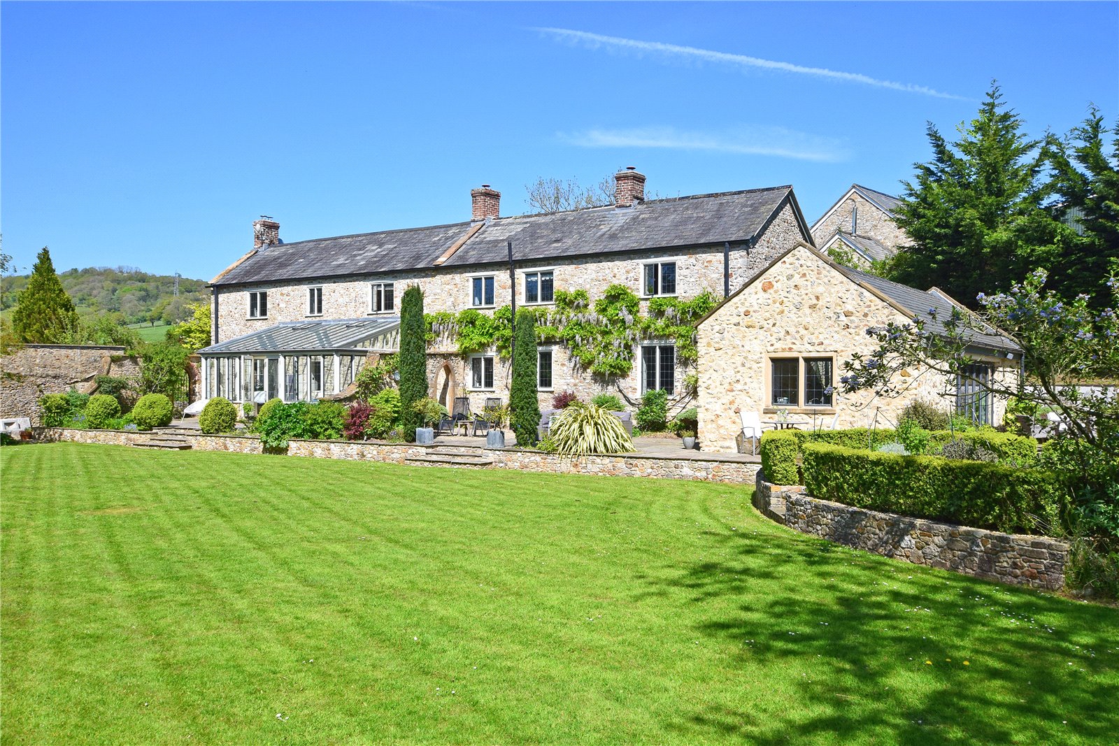 4 bedroom House (unspecified) For Sale