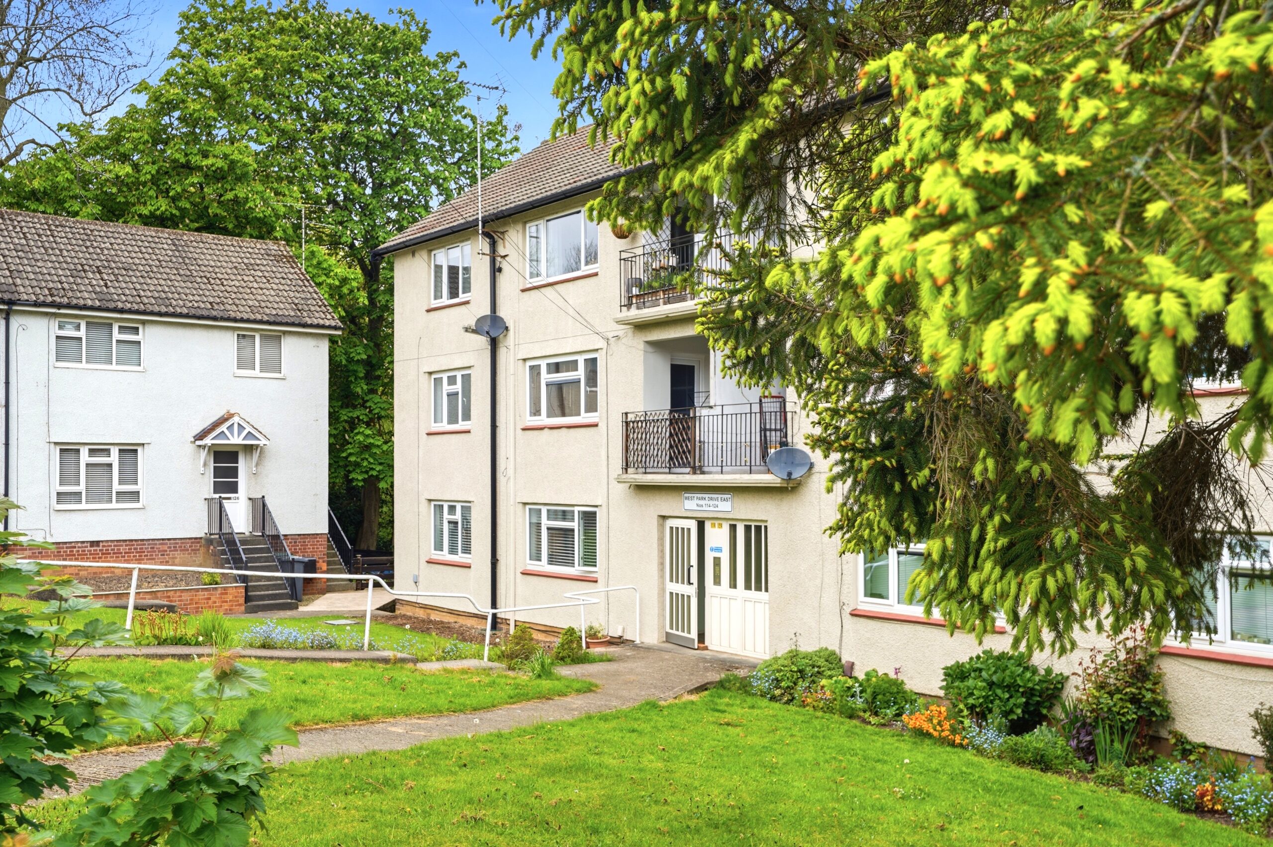 2 bedroom Apartment Under Offer