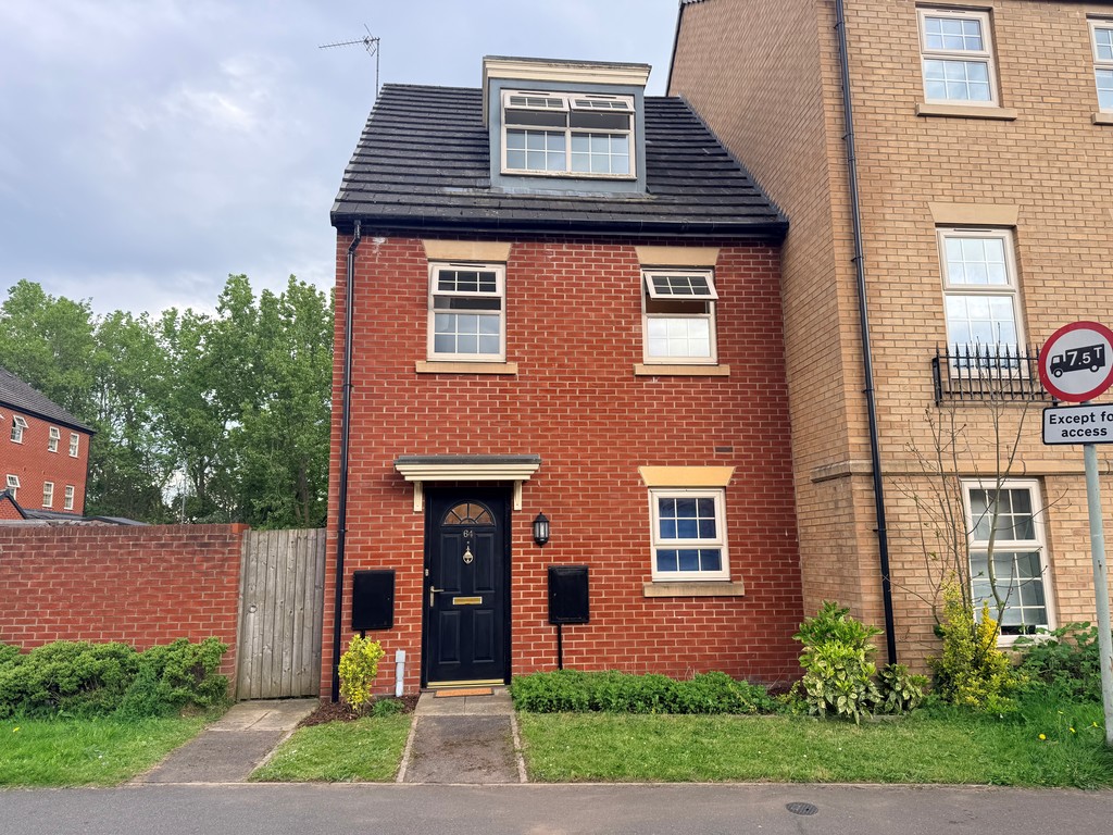 3 bedroom Town house For Sale
