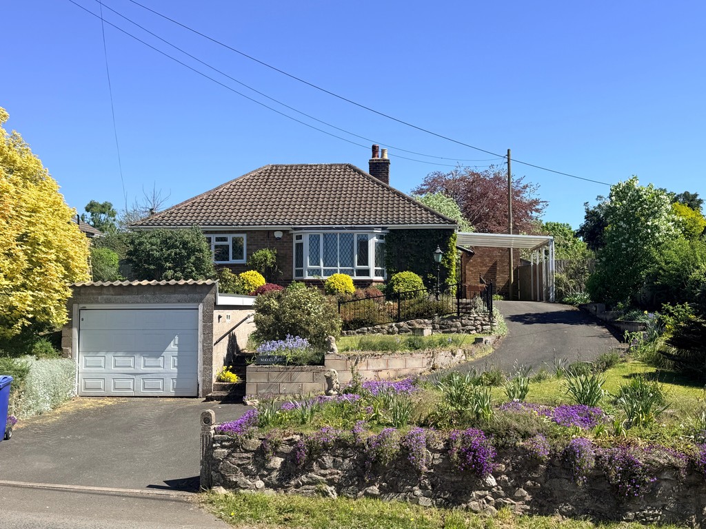 2 bedroom Detached house For Sale