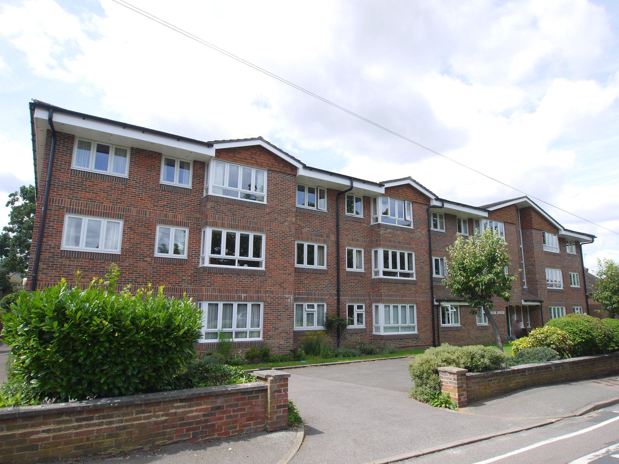 1 bedroom Apartment For Sale