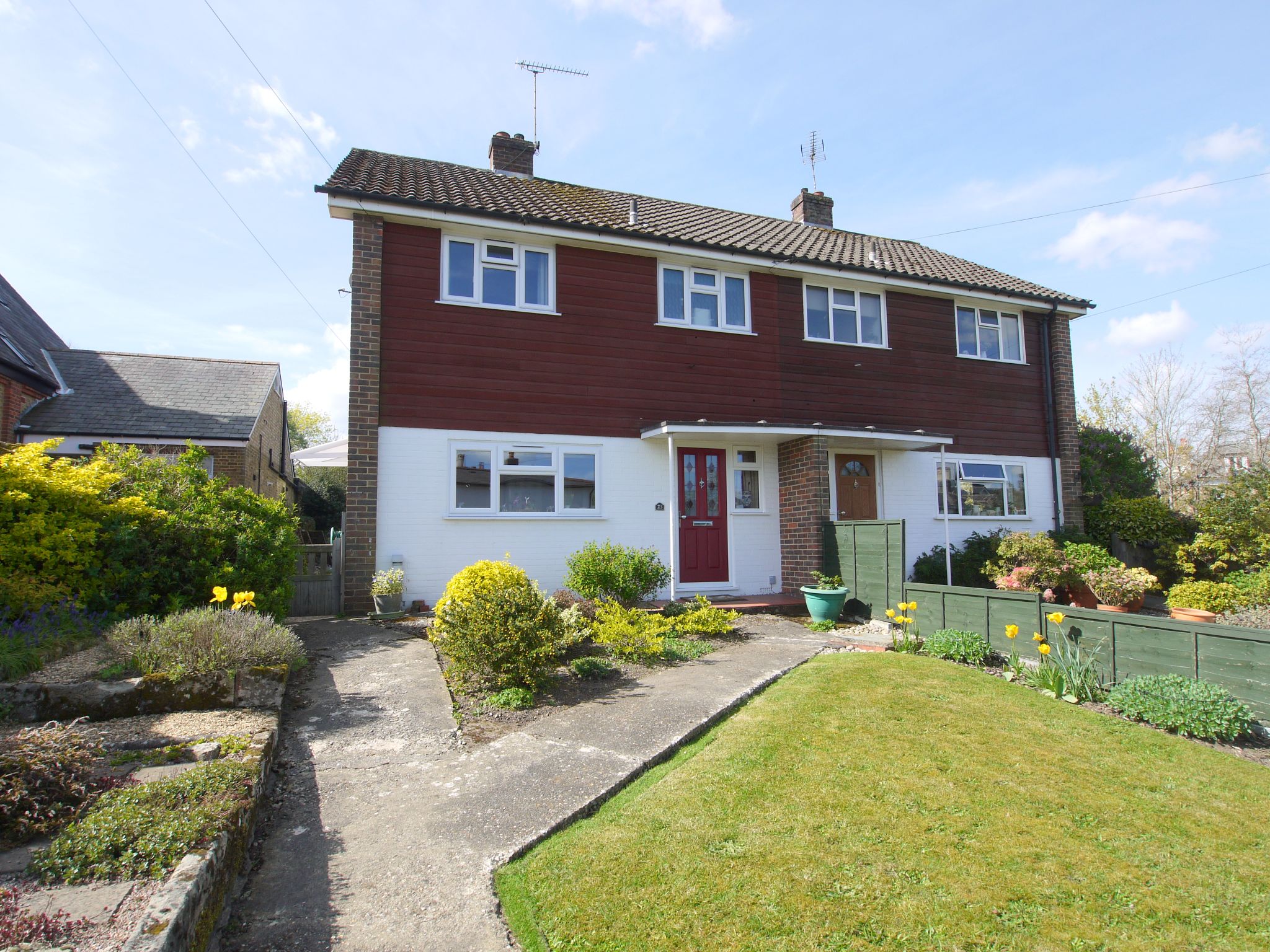 3 bedroom Semi-detached house For Sale