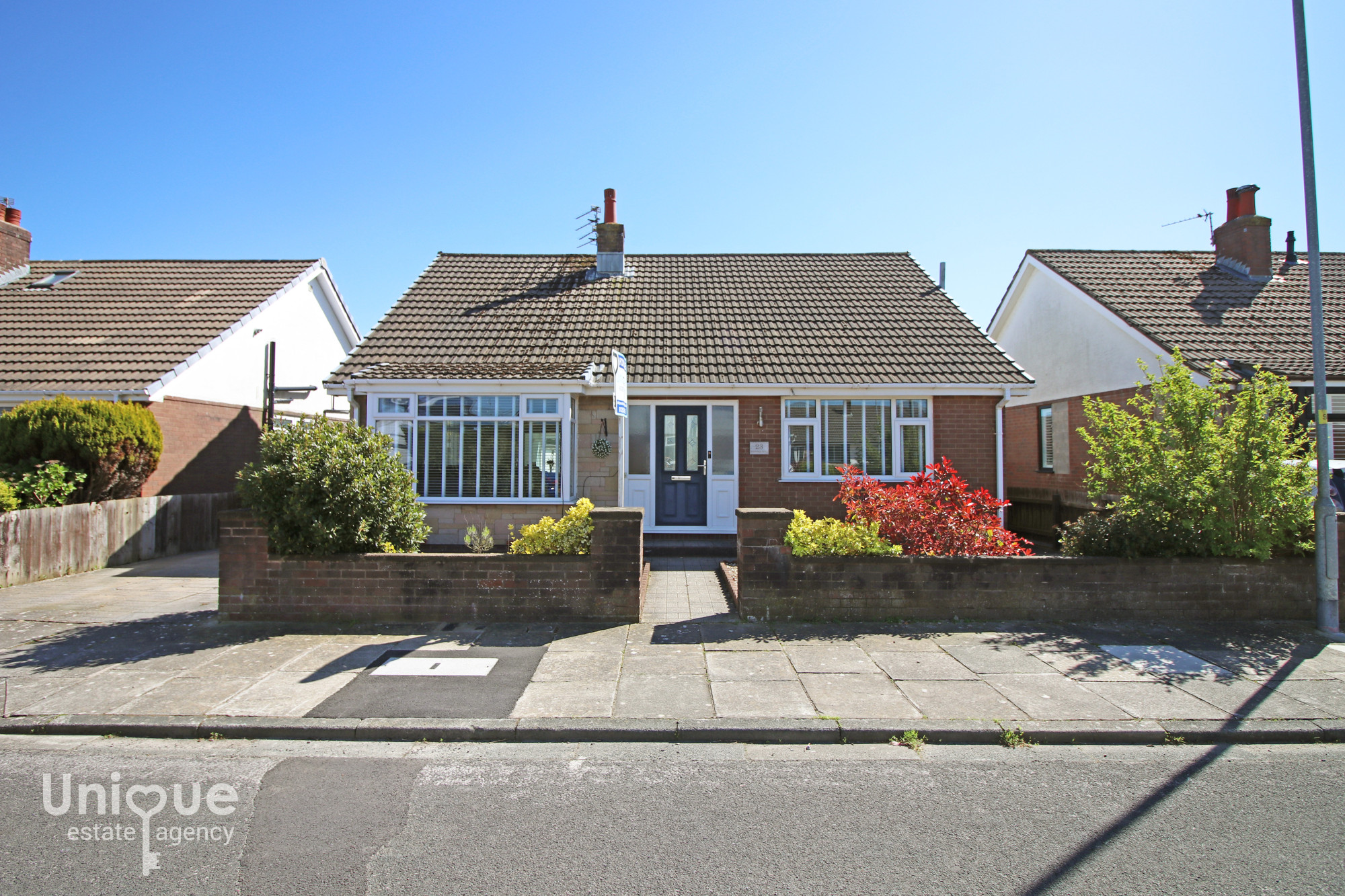 3 bedroom Link detached house Under Offer