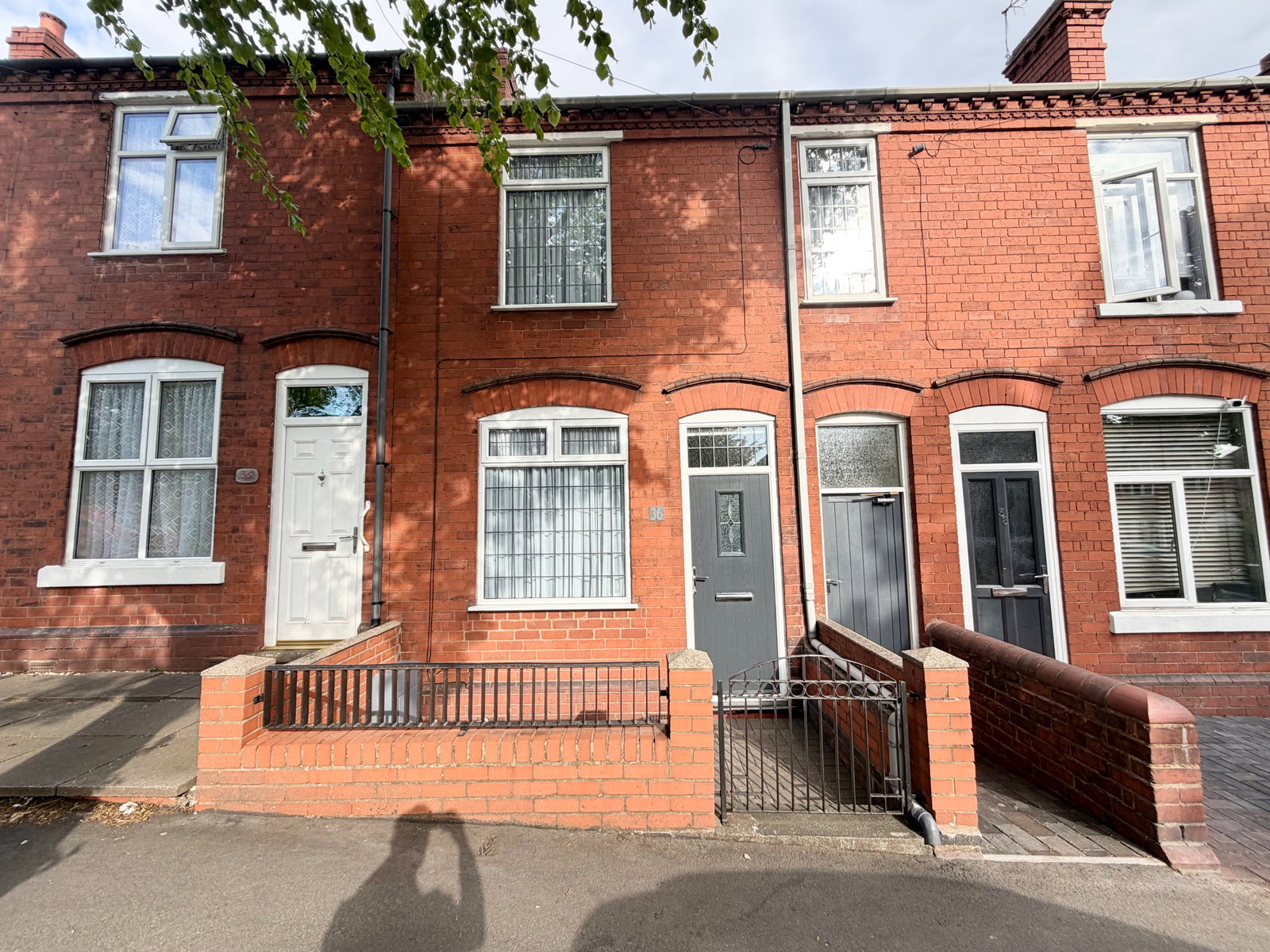 3 bedroom Terraced House Under Offer