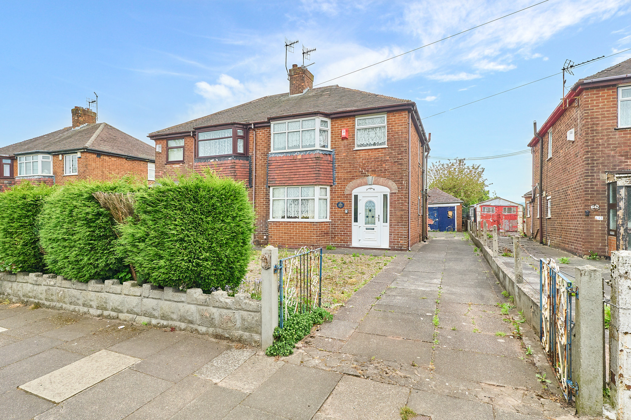 3 bedroom Garages Sold