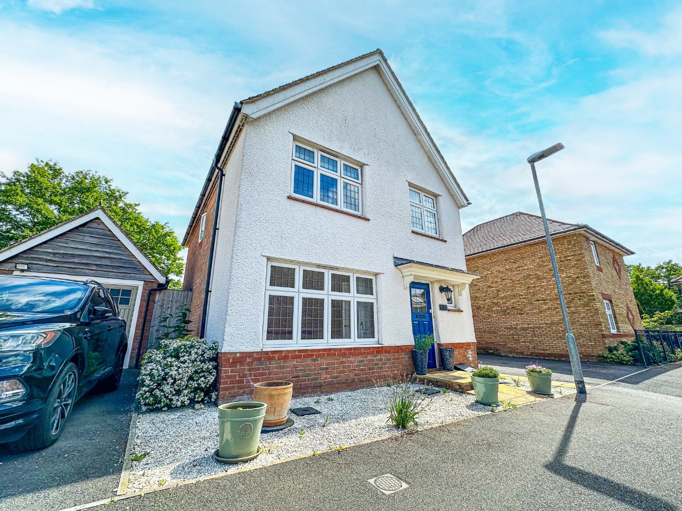 3 bedroom House (unspecified) Under Offer