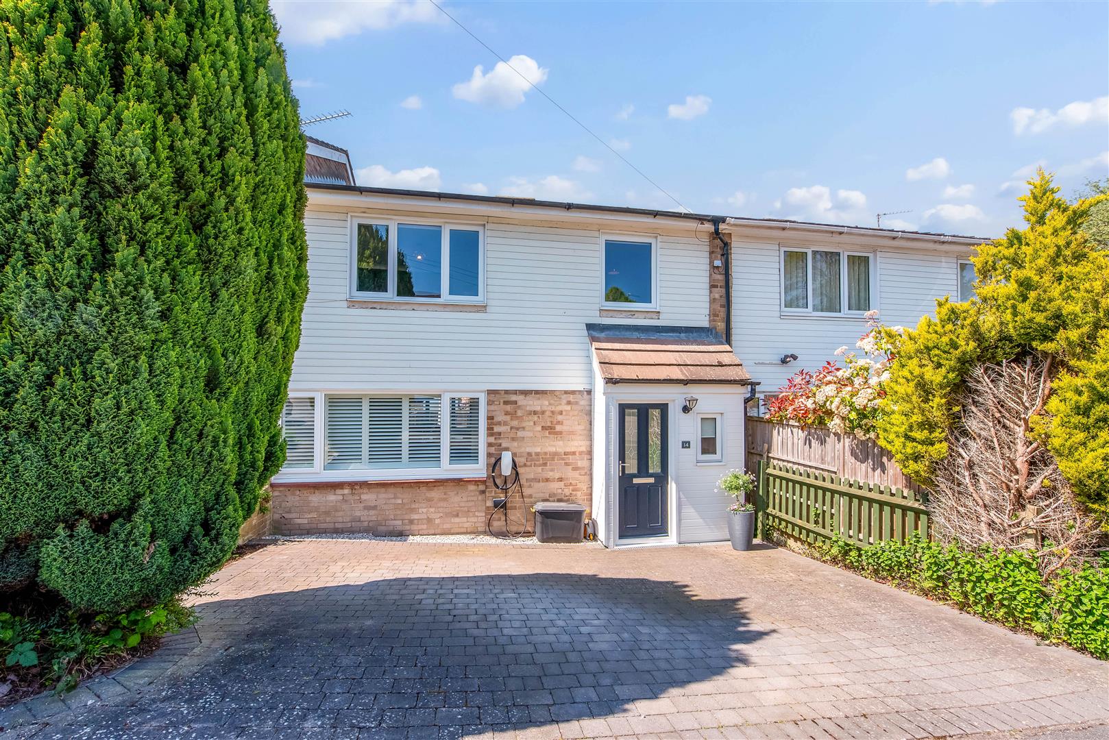 3 bedroom Terraced House Under Offer