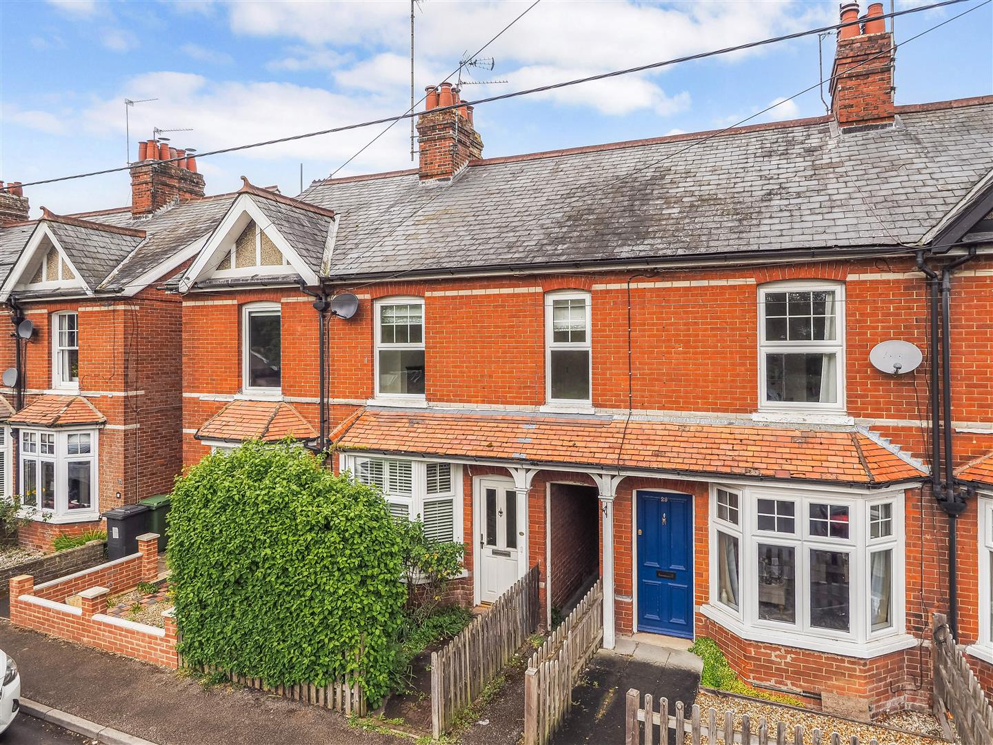 2 bedroom Terraced House Under Offer