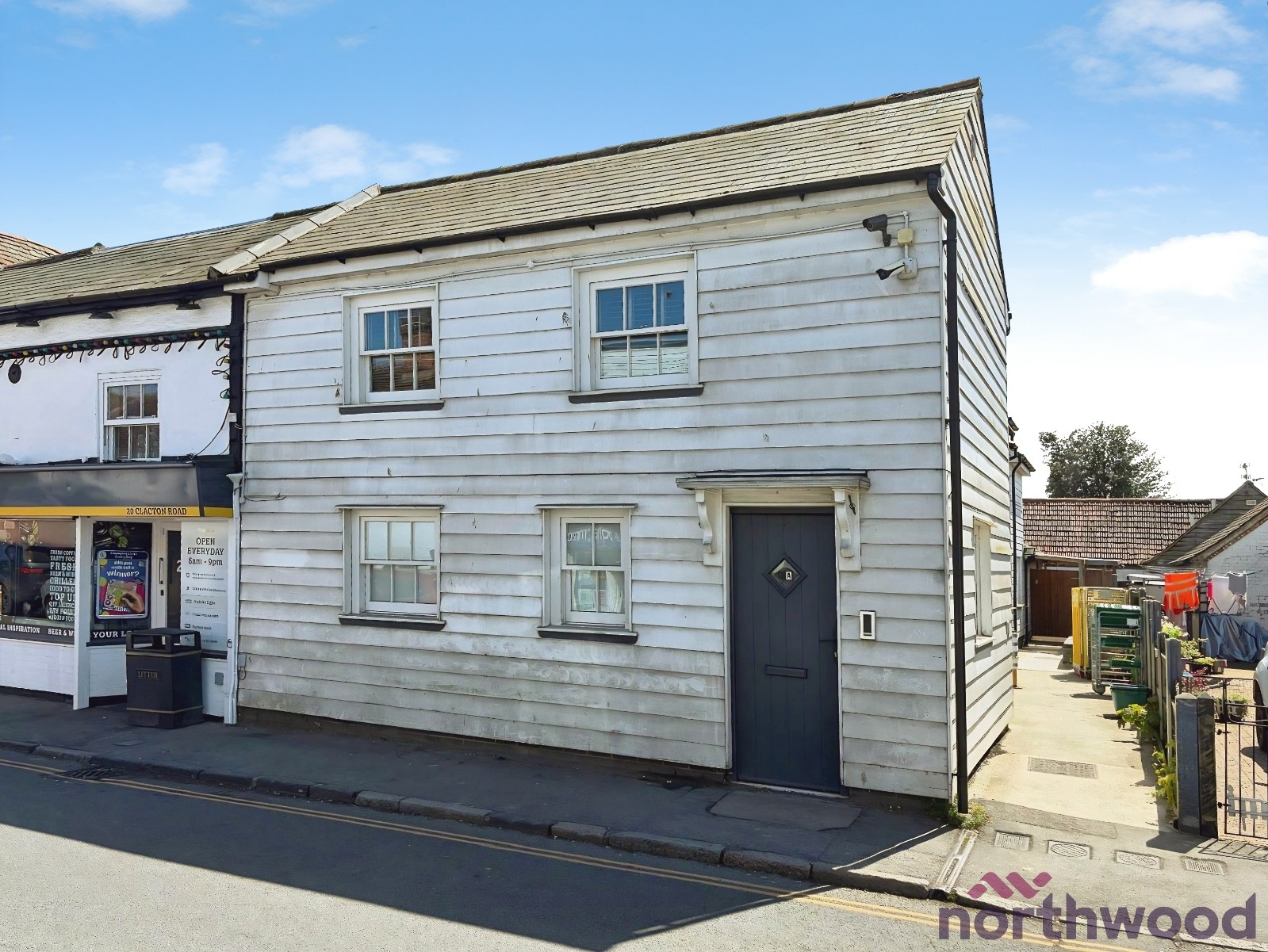 1 bedroom Flat To Let