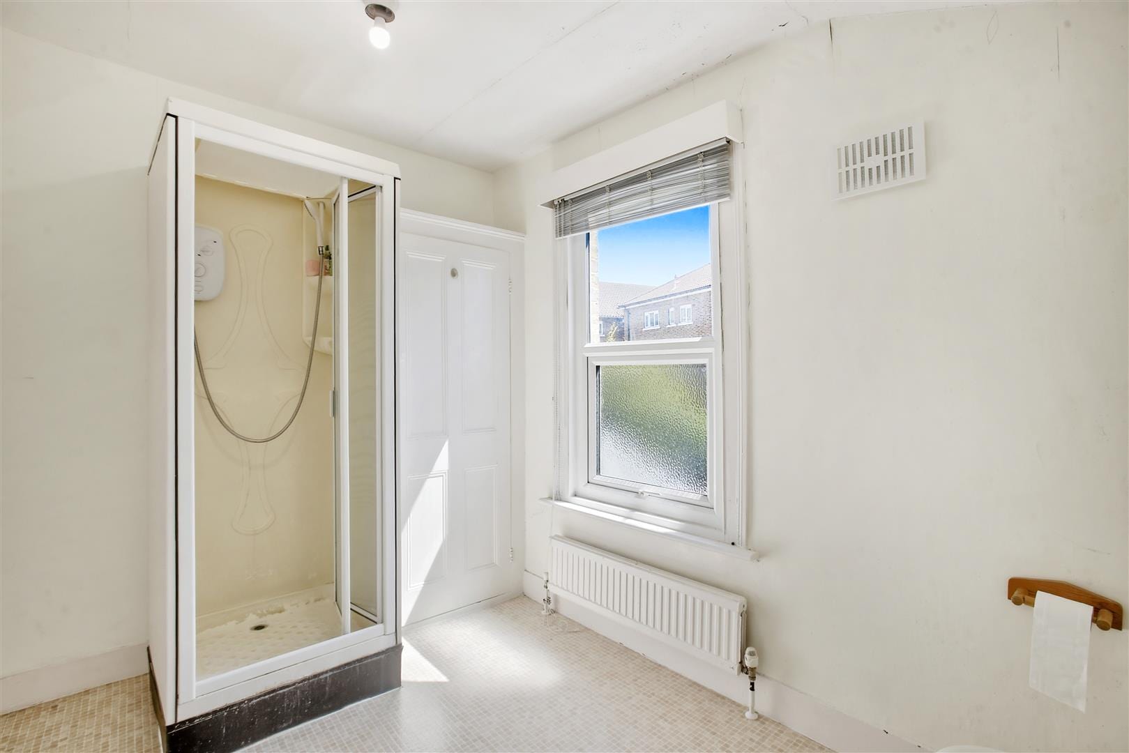 2 bedroom Terraced House Under Offer