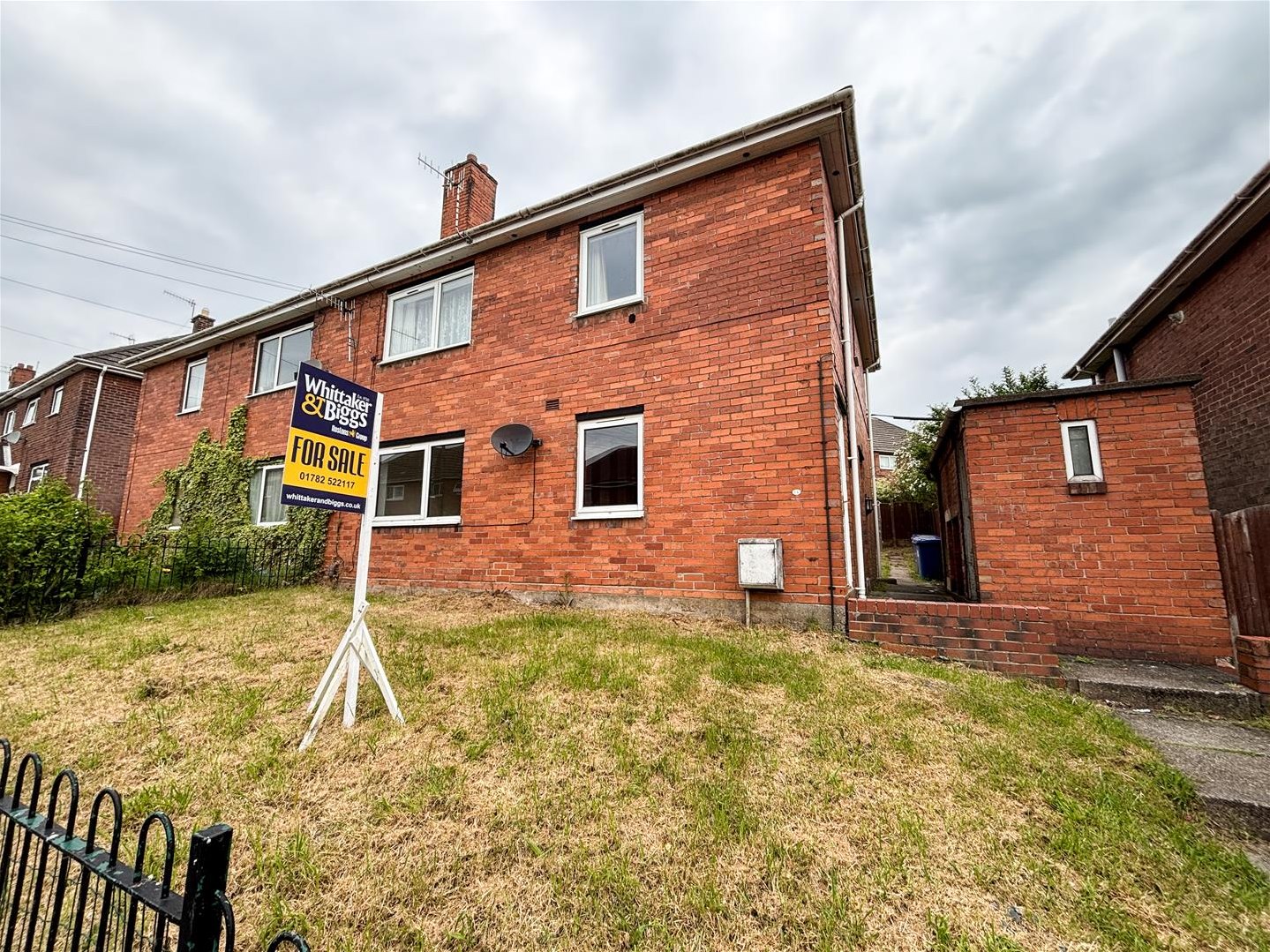 2 bedroom Flat share Under Offer