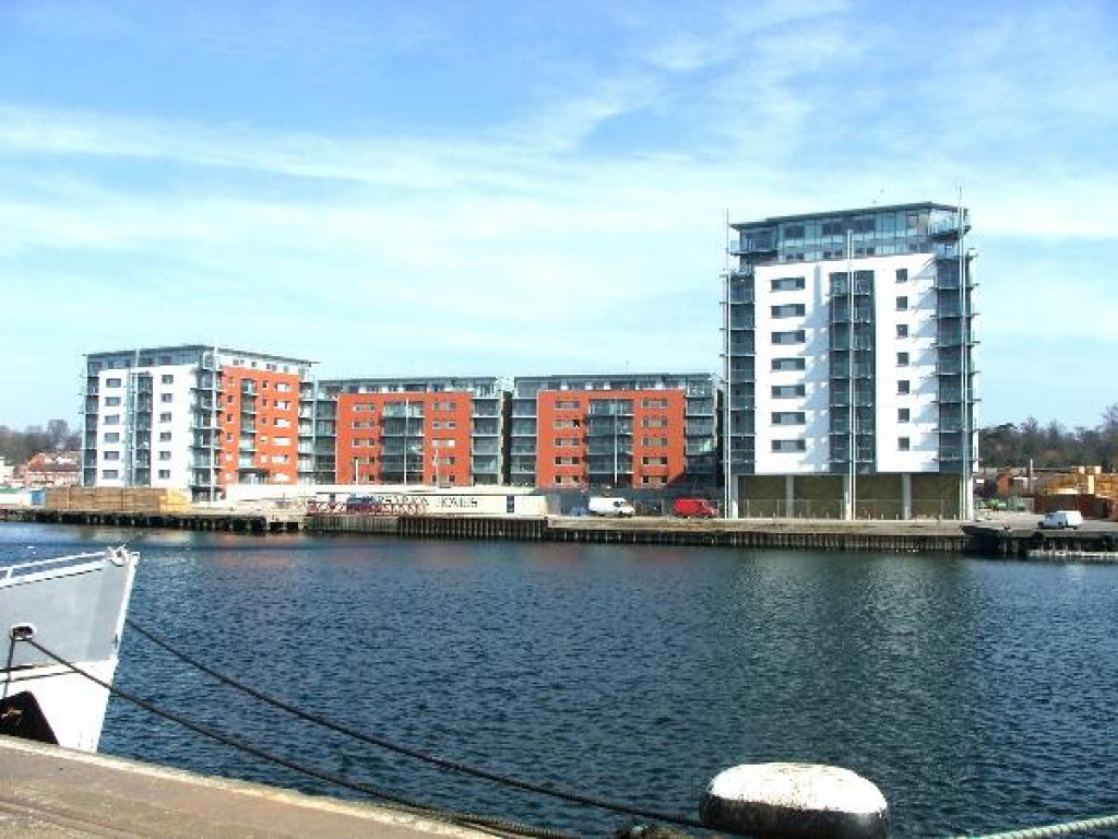 1 bedroom Apartment Let