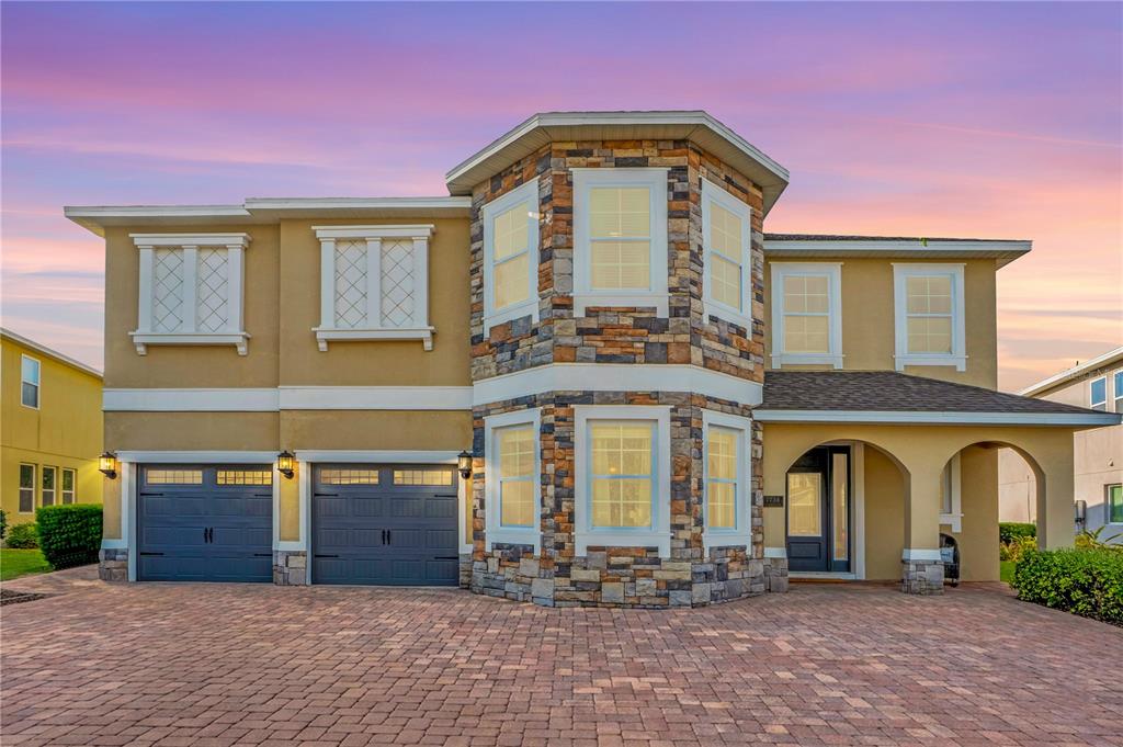 11 bedroom Detached house For Sale