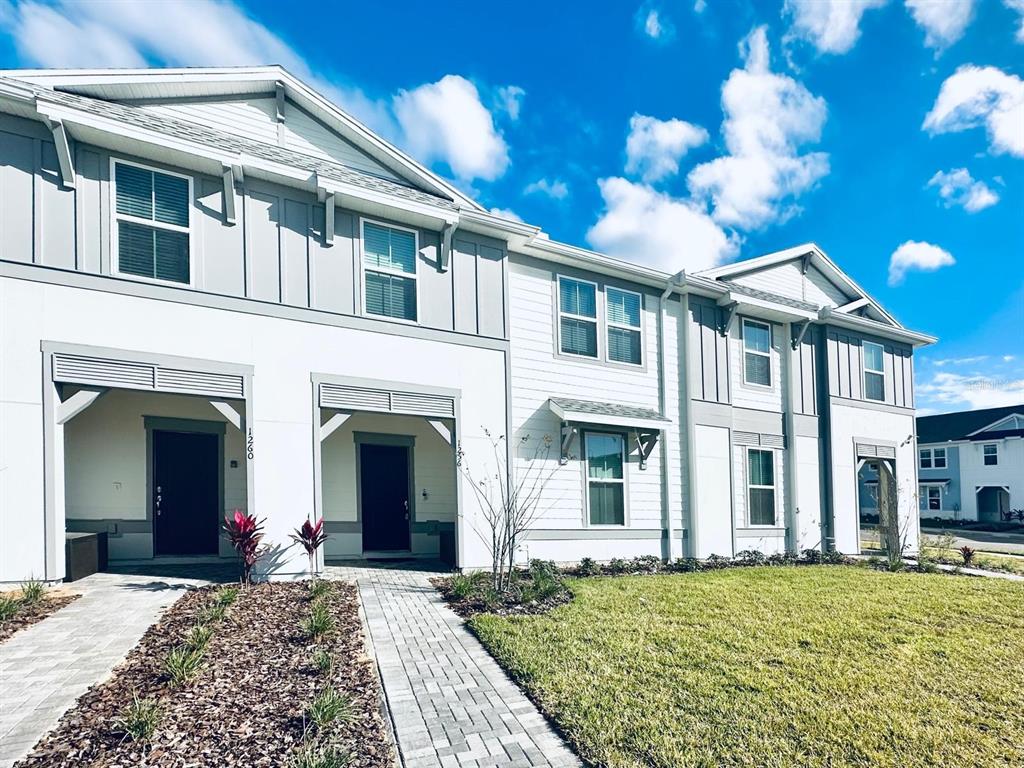 5 bedroom Town house For Sale