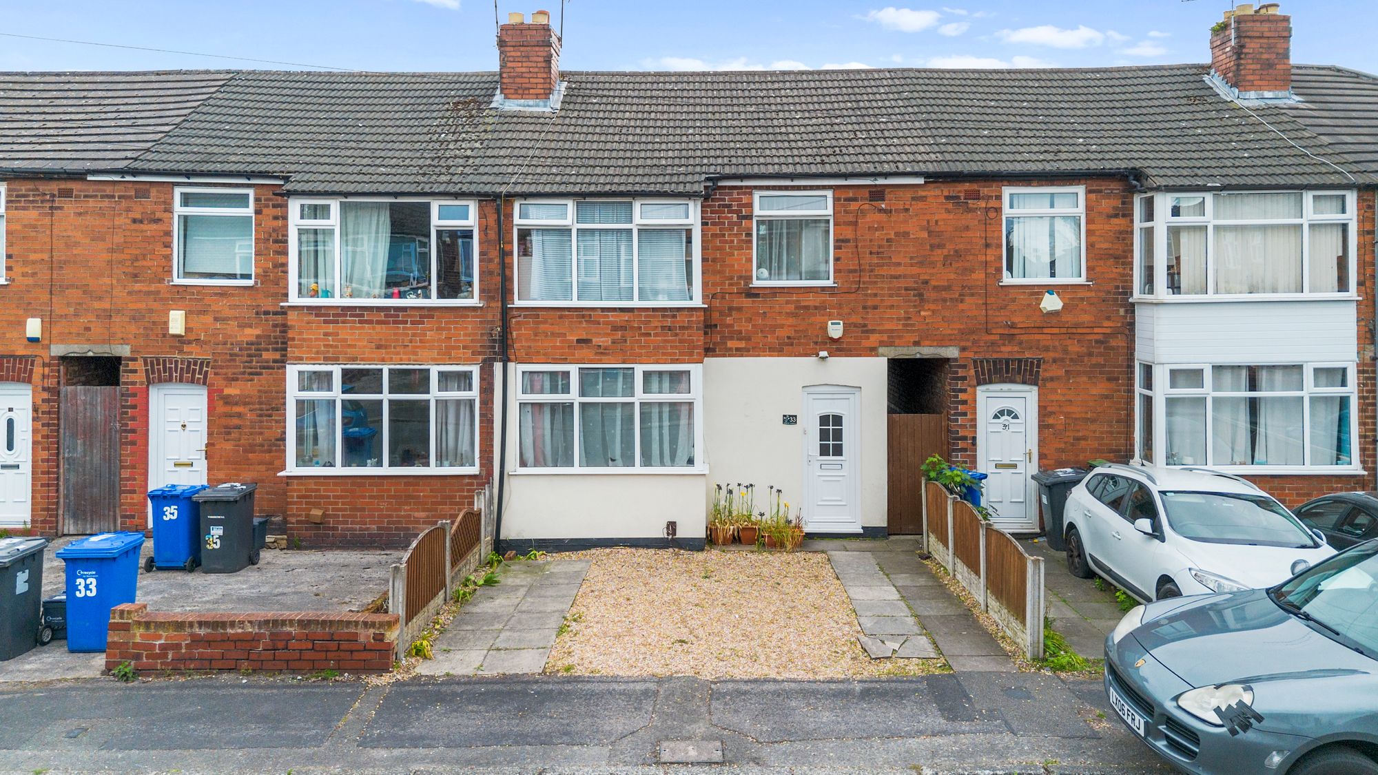 3 bedroom Terraced House Under Offer
