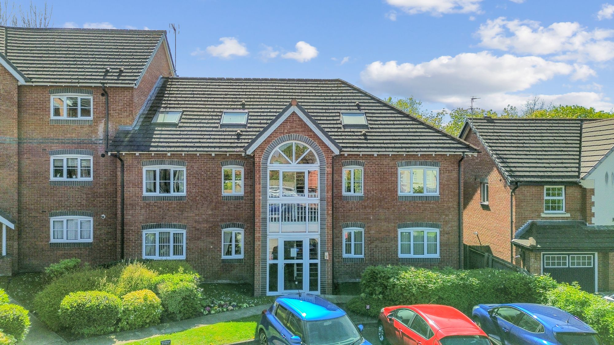 2 bedroom Flat share Under Offer