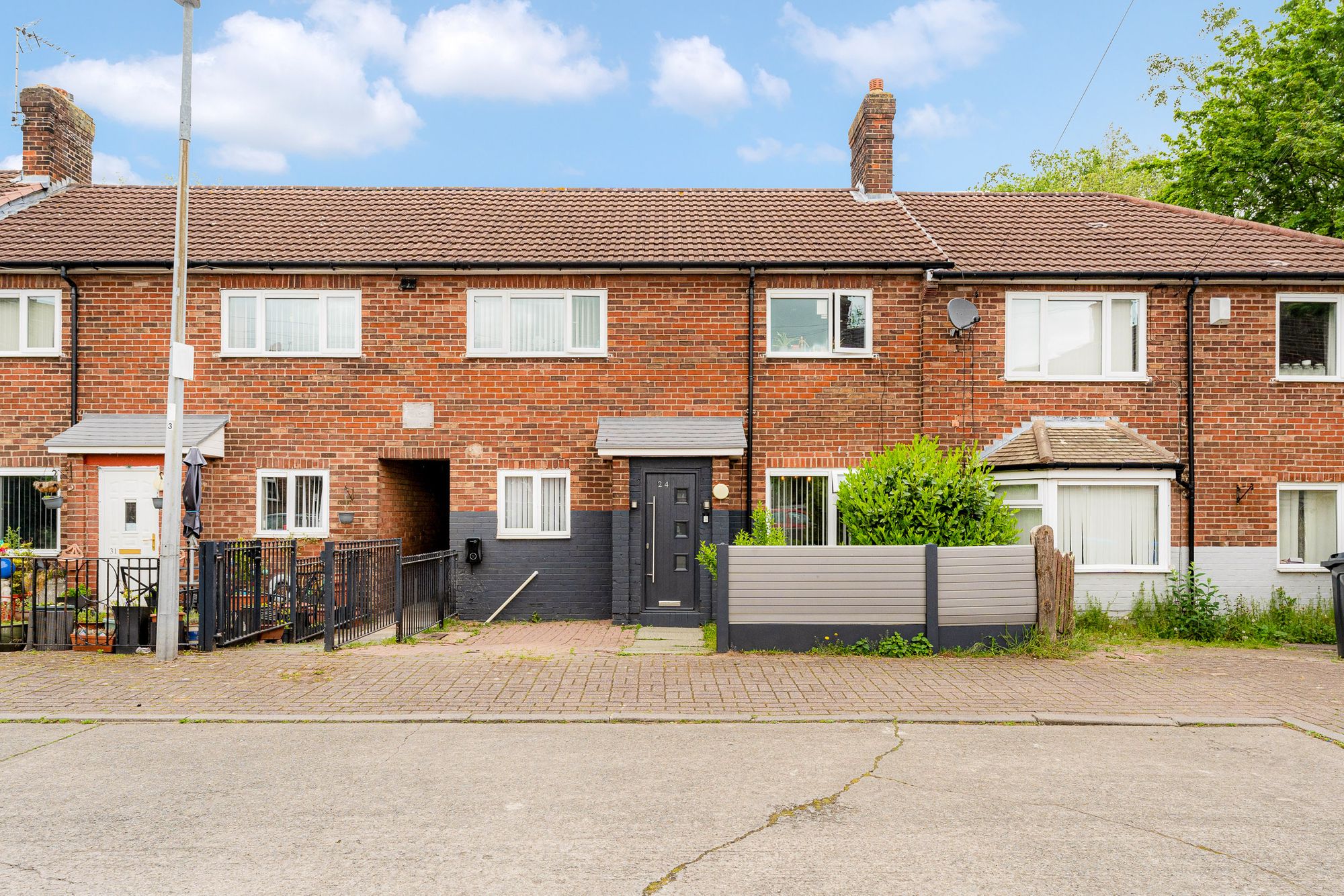3 bedroom Terraced House Under Offer