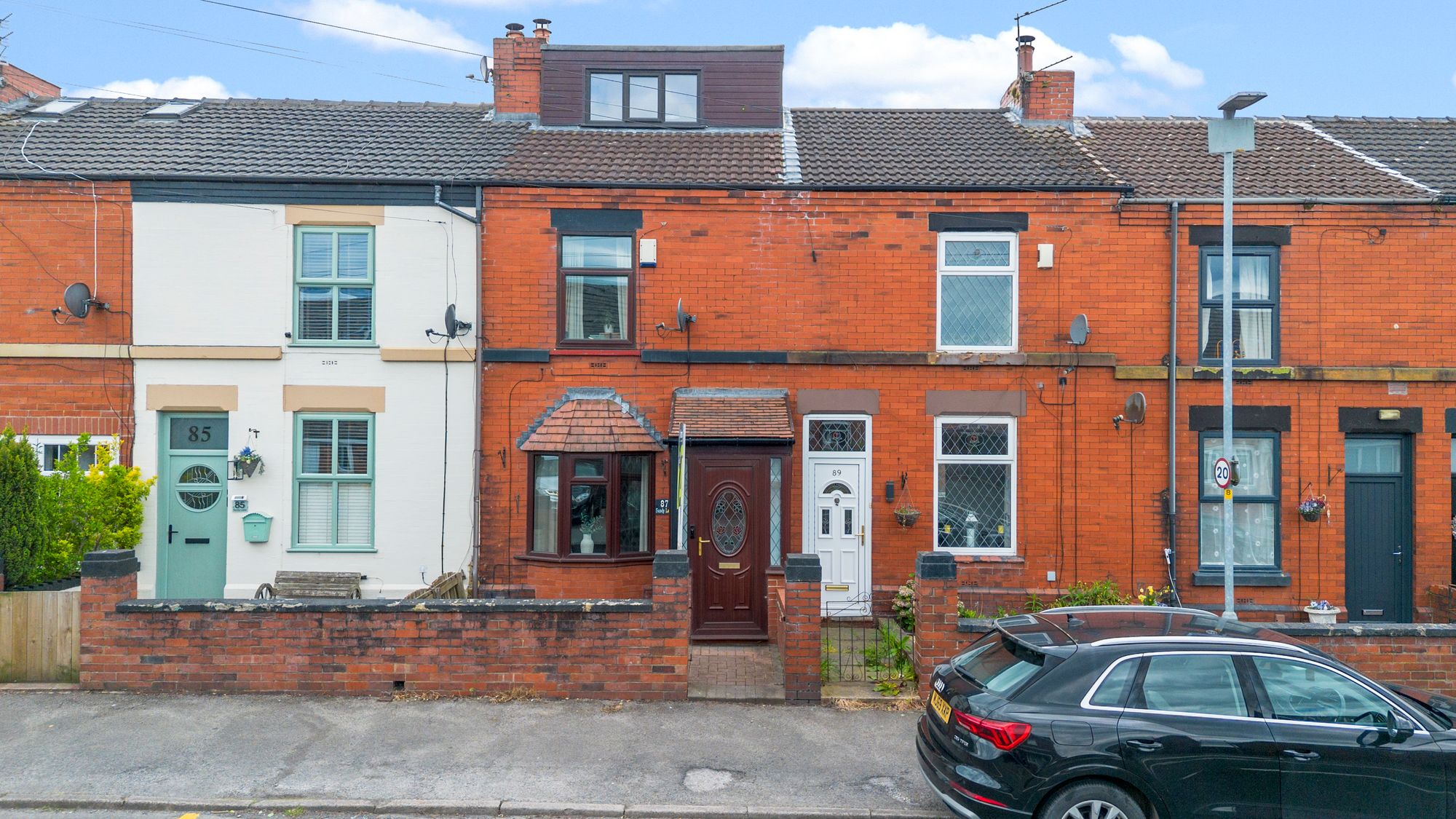 2 bedroom Terraced House Under Offer