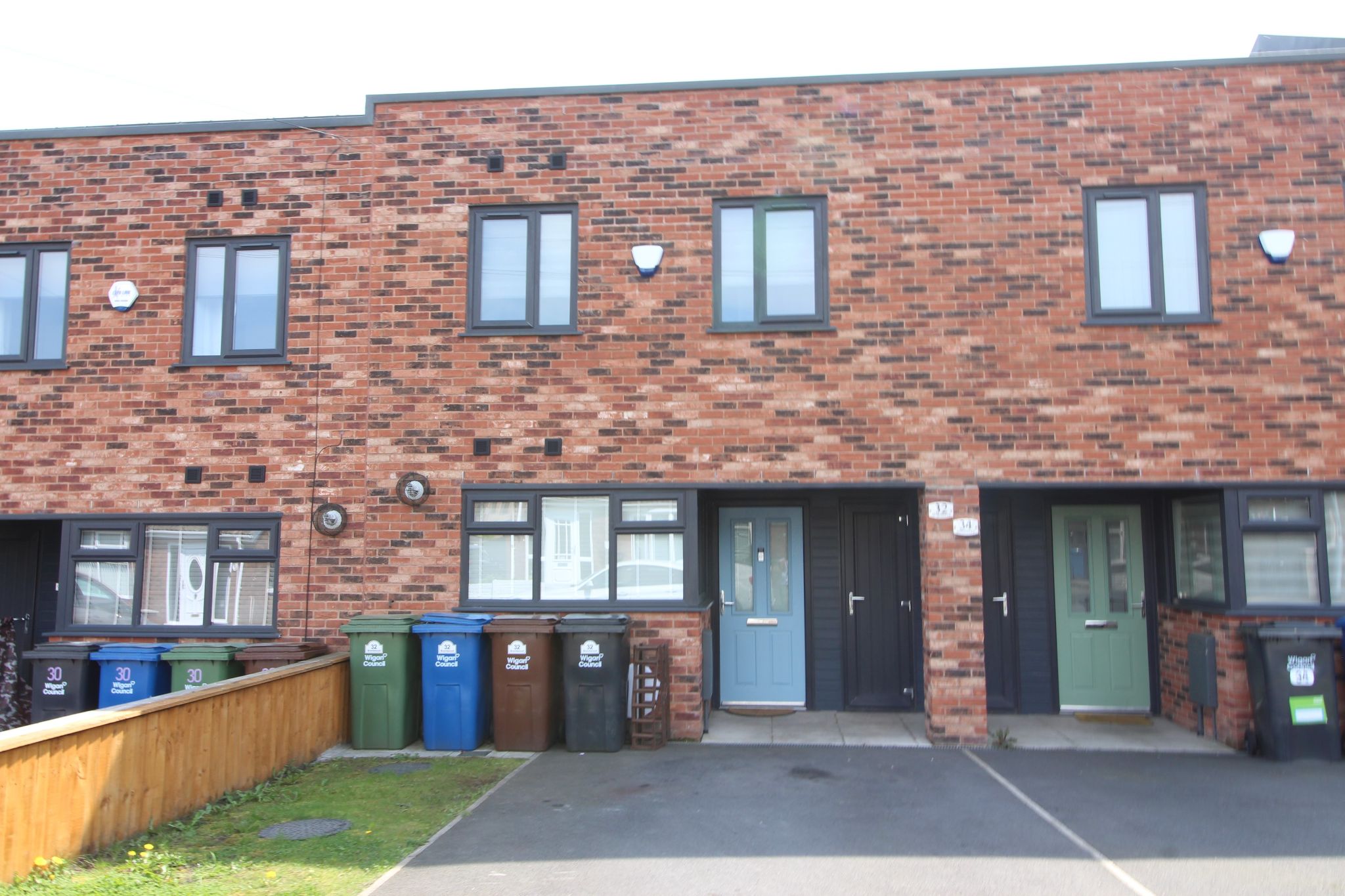 3 bedroom Mews house For Sale