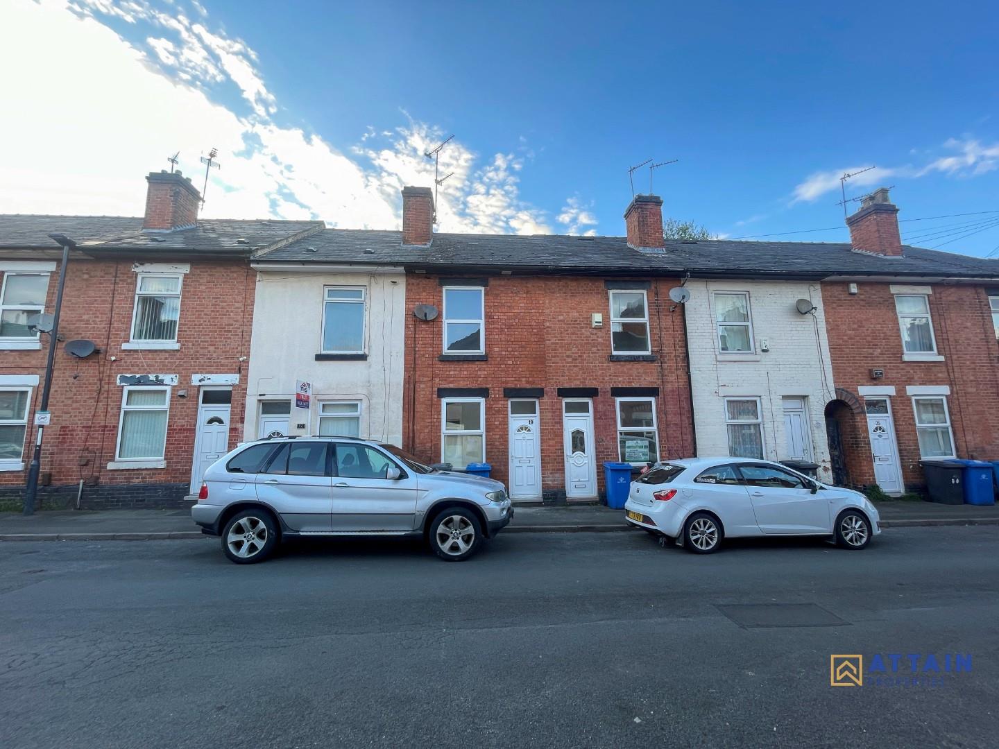2 bedroom Property Let