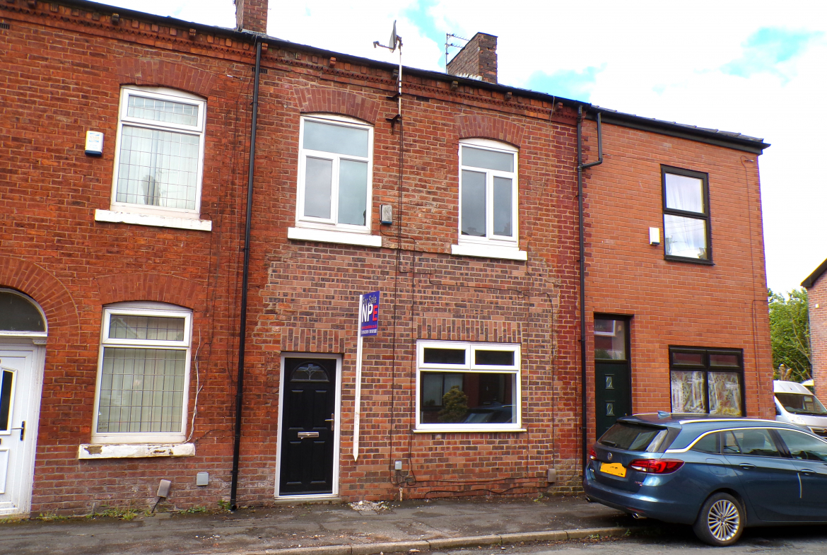 3 bedroom Terraced House Under Offer