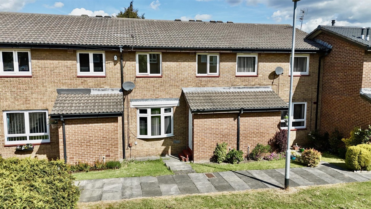 3 bedroom Terraced bungalow For Sale