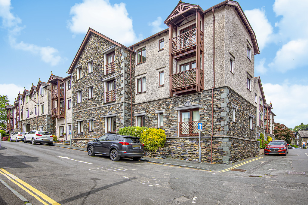 2 bedroom Flat share For Sale